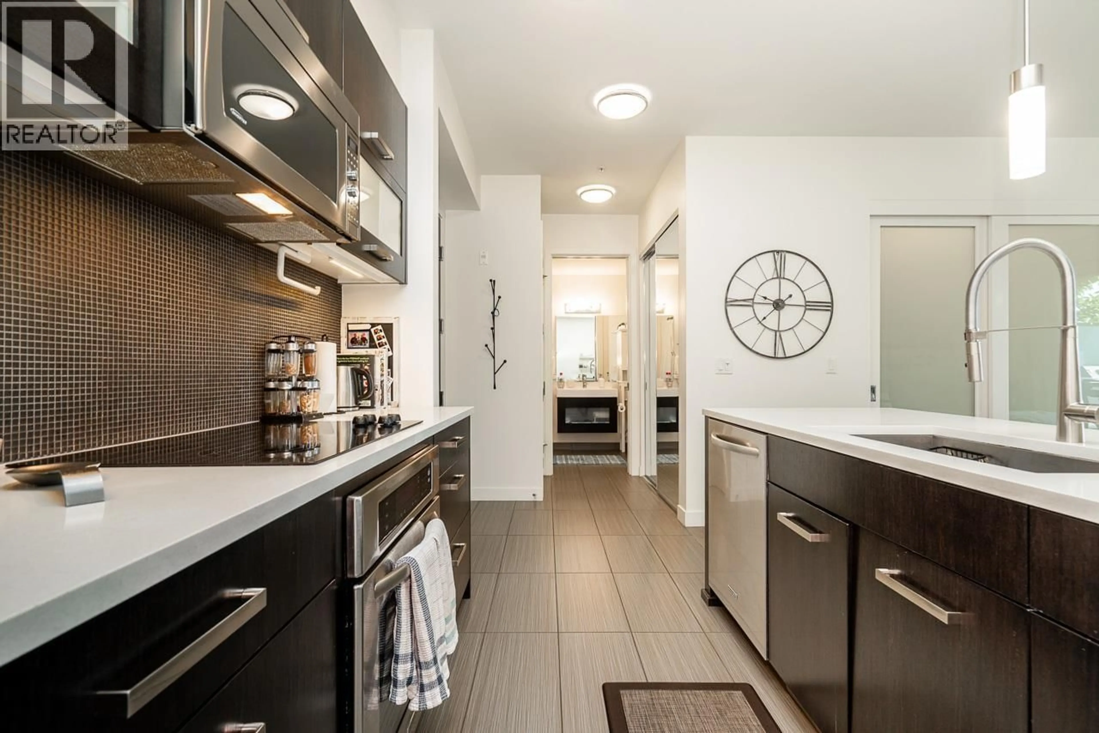Contemporary kitchen, ceramic/tile floor for 321 - 3333 MAIN STREET, Vancouver British Columbia V5V3M8
