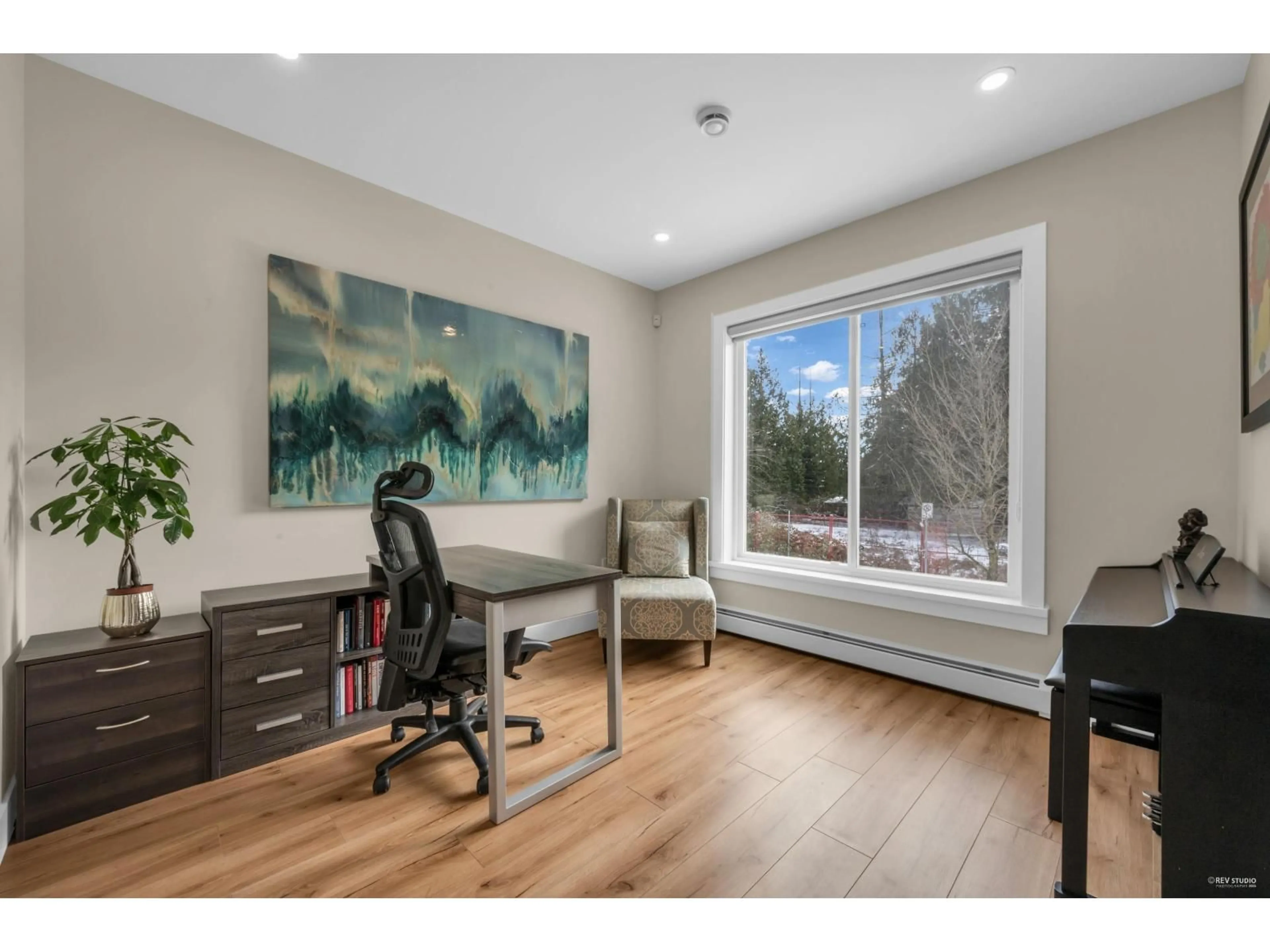 A pic of a room for 12839 59, Surrey British Columbia V3X1T3