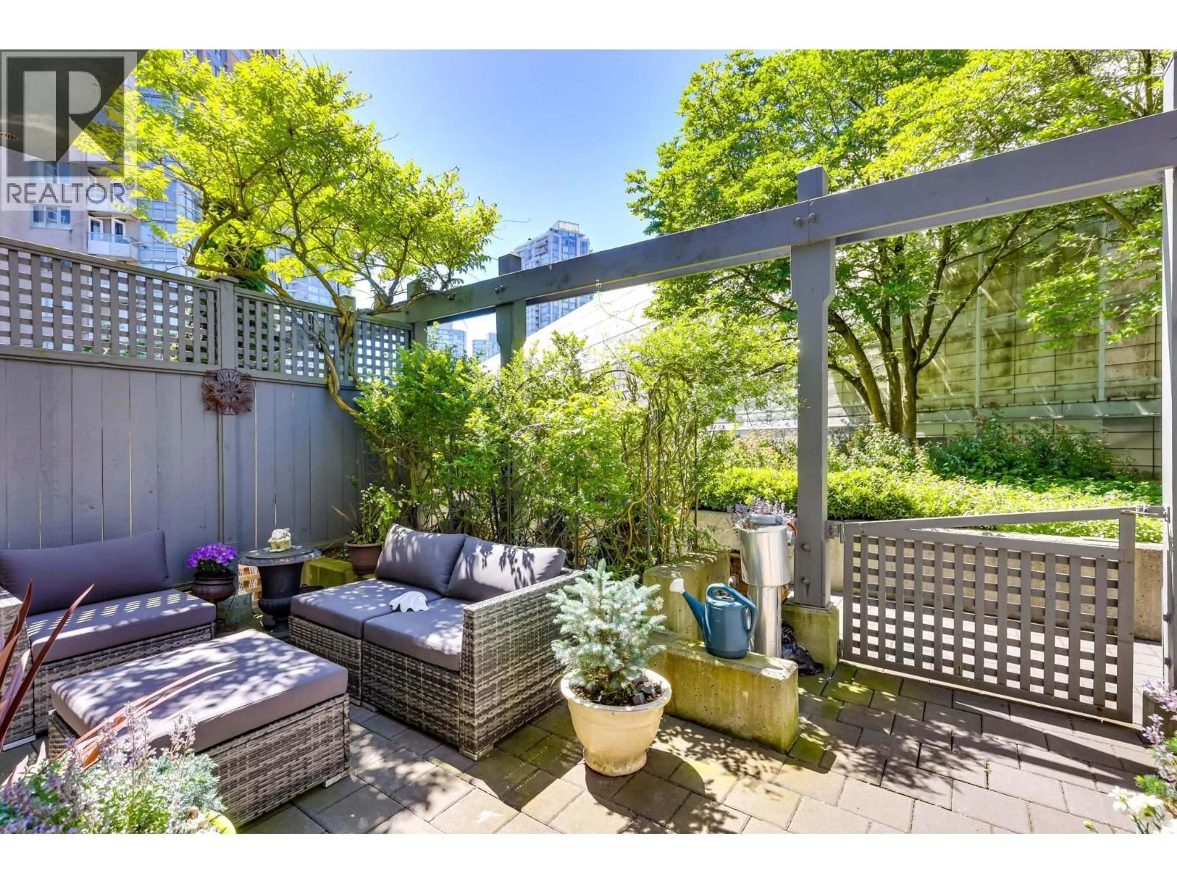 Patio, street for TH6 - 63 KEEFER PLACE, Vancouver British Columbia V6B6N6