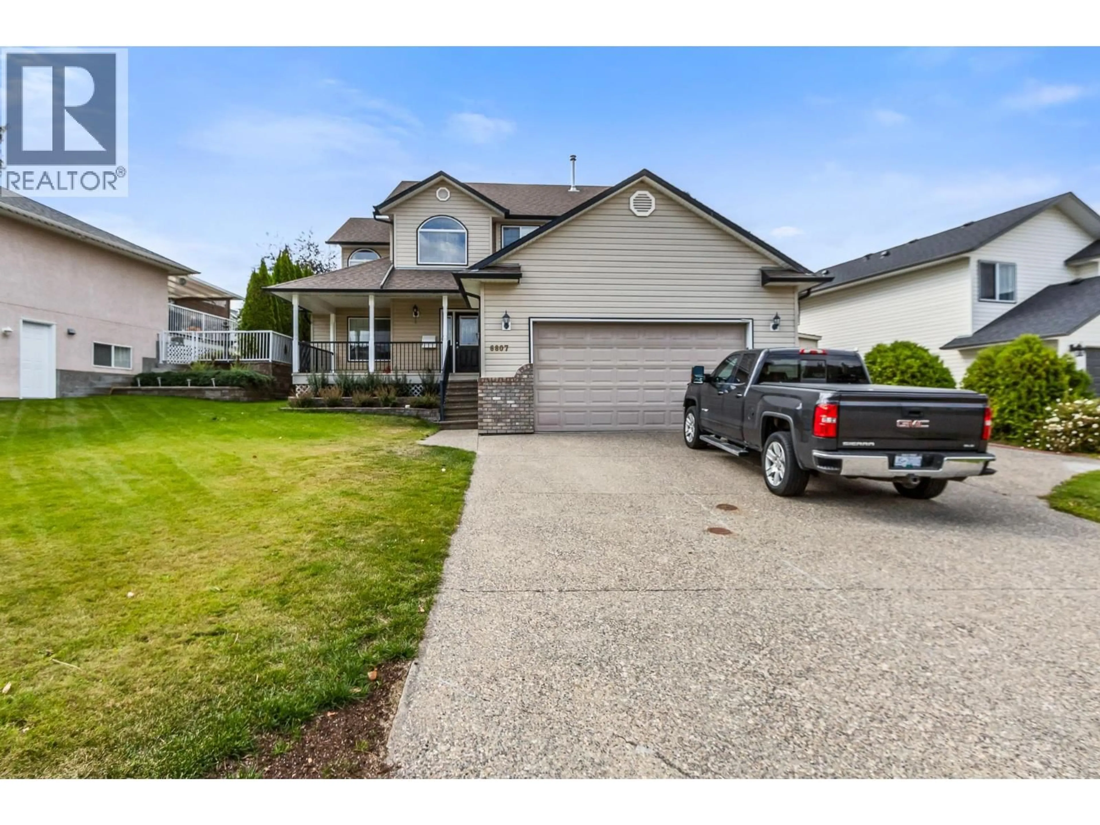 Home with vinyl exterior material, street for 6807 WESTMOUNT DRIVE, Prince George British Columbia V2N6R5