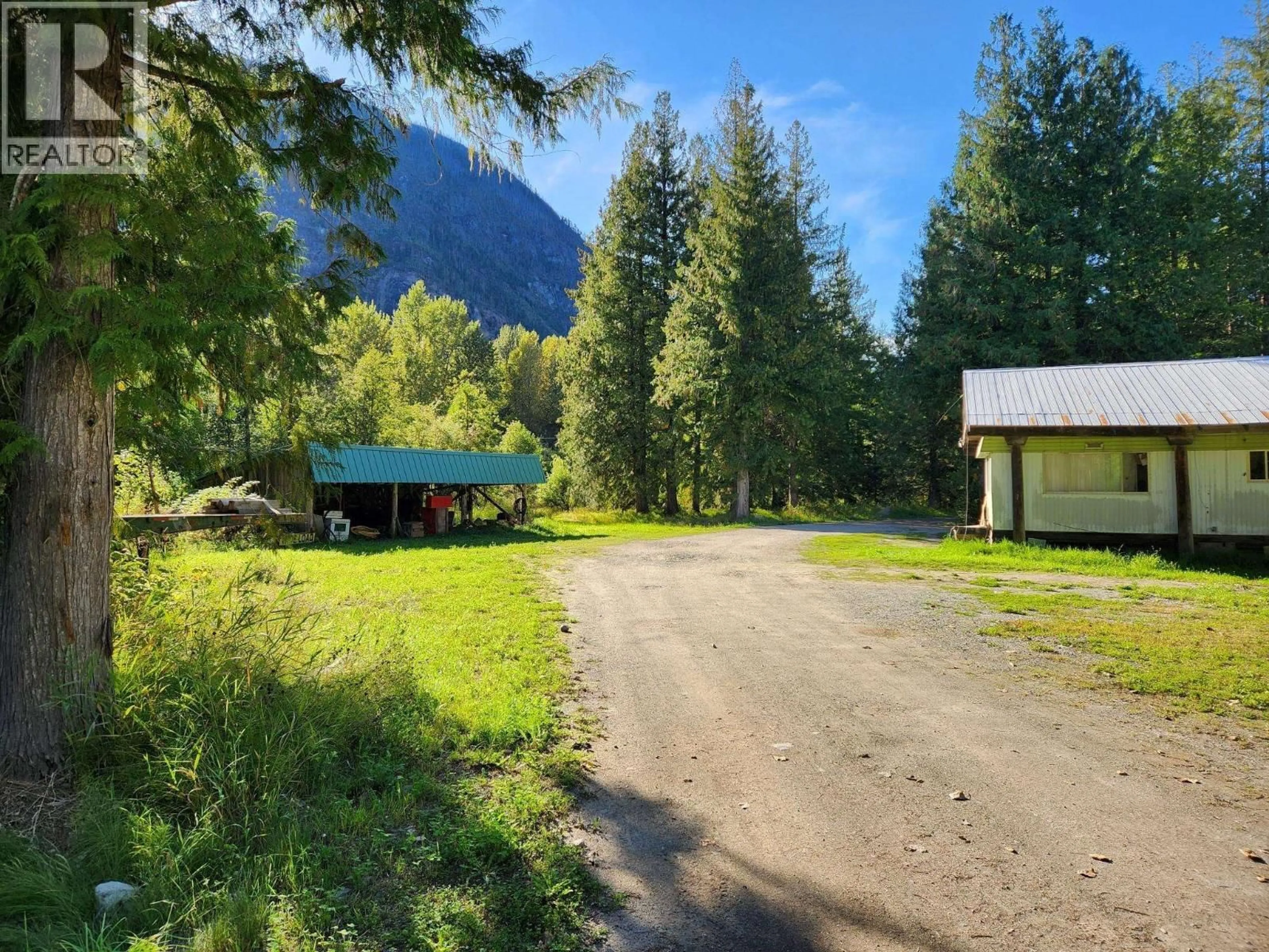 A pic from outside/outdoor area/front of a property/back of a property/a pic from drone, mountain view for 9304 UPPER LILLOOET RIVER FSR, Pemberton British Columbia V0N2L2
