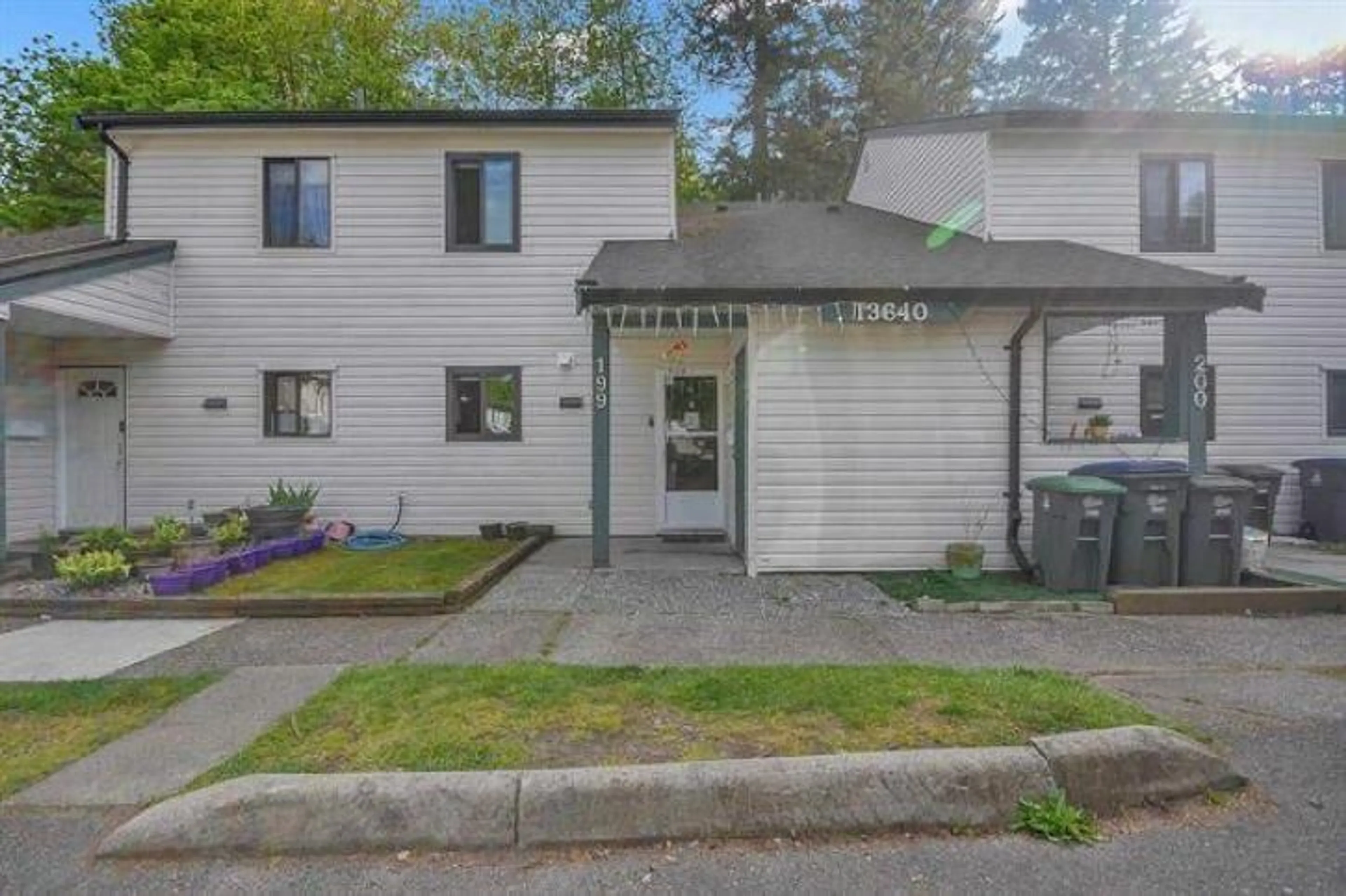 Unknown for 199 - 13640 67, Surrey British Columbia V3W6X5
