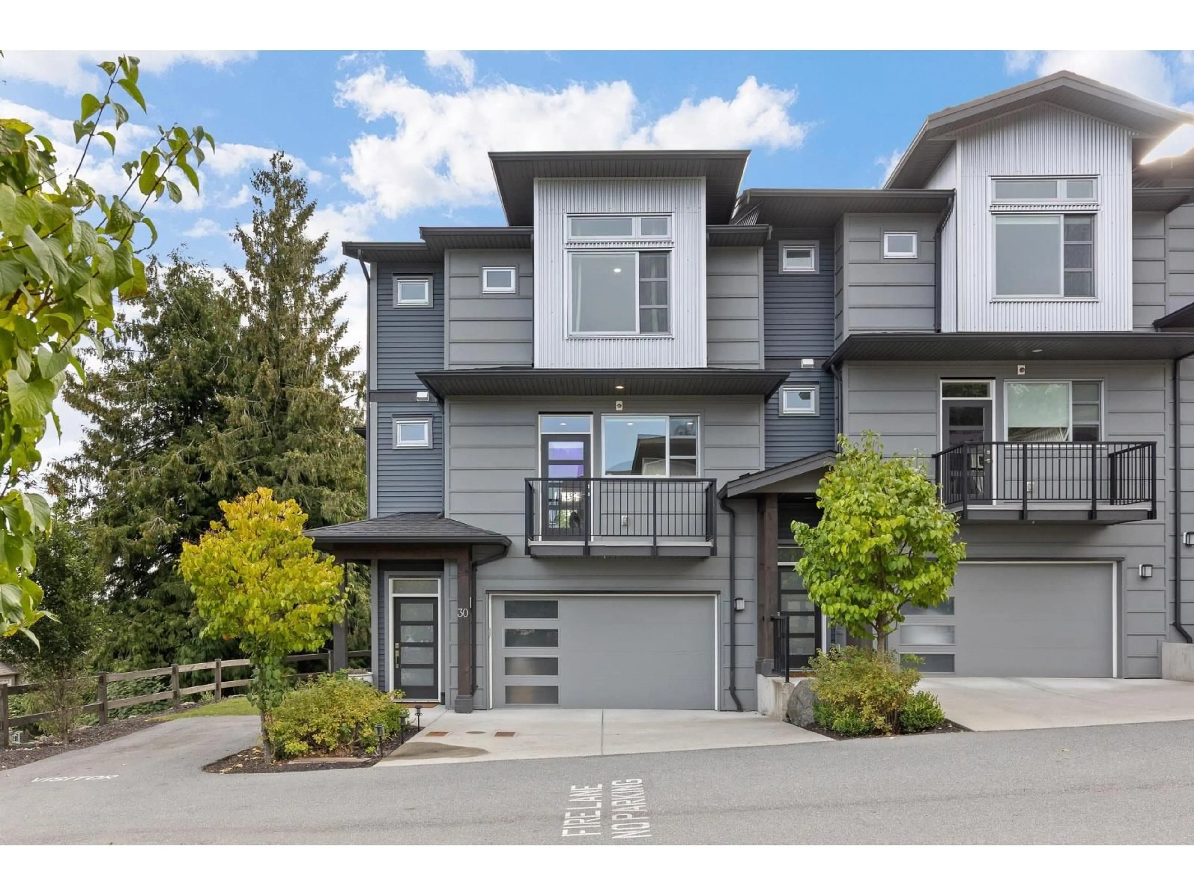 Home with vinyl exterior material, street for 30 - 43680 CHILLIWACK MOUNTAIN ROAD, Chilliwack British Columbia V2R6A6