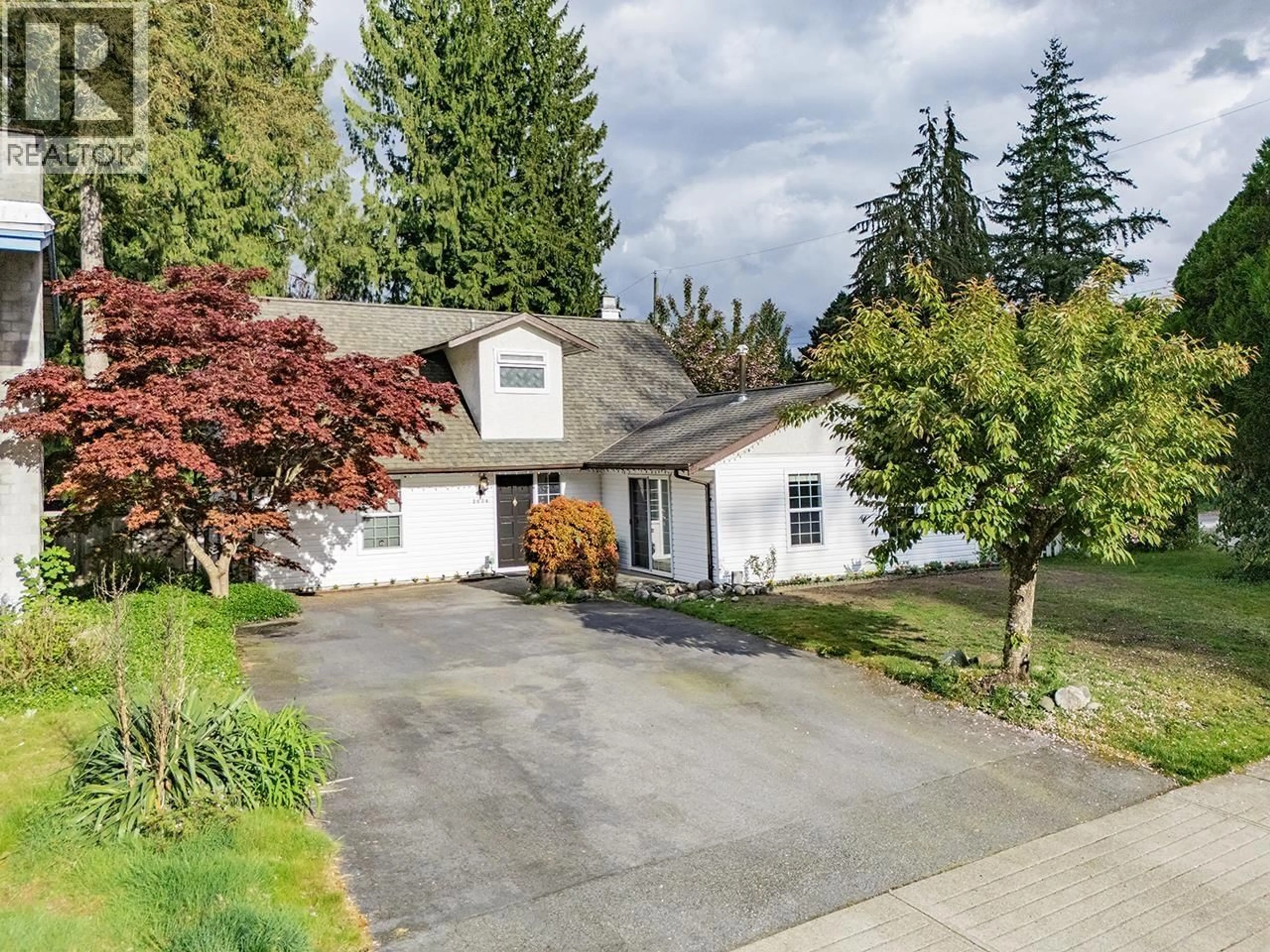 Home with vinyl exterior material, street for 3604 MCRAE CRESCENT, Port Coquitlam British Columbia V3B4P1