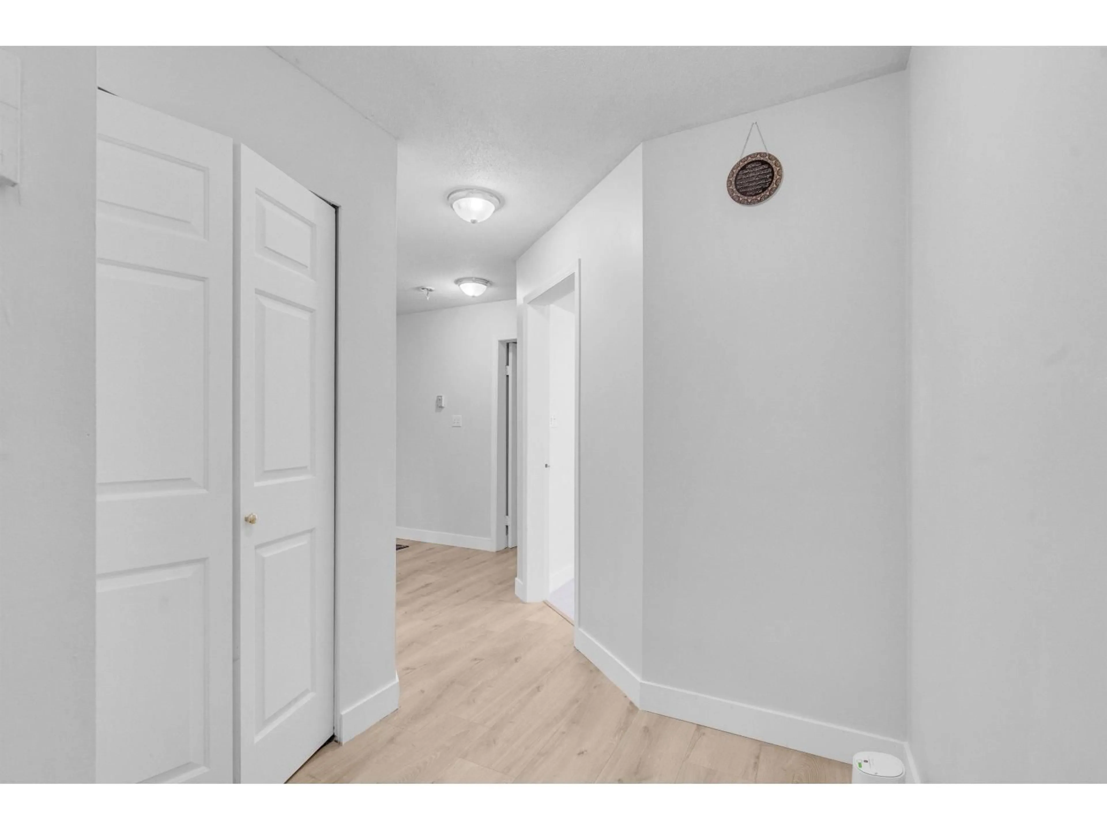 Unknown for 111 - 12101 80, Surrey British Columbia V3W5V6