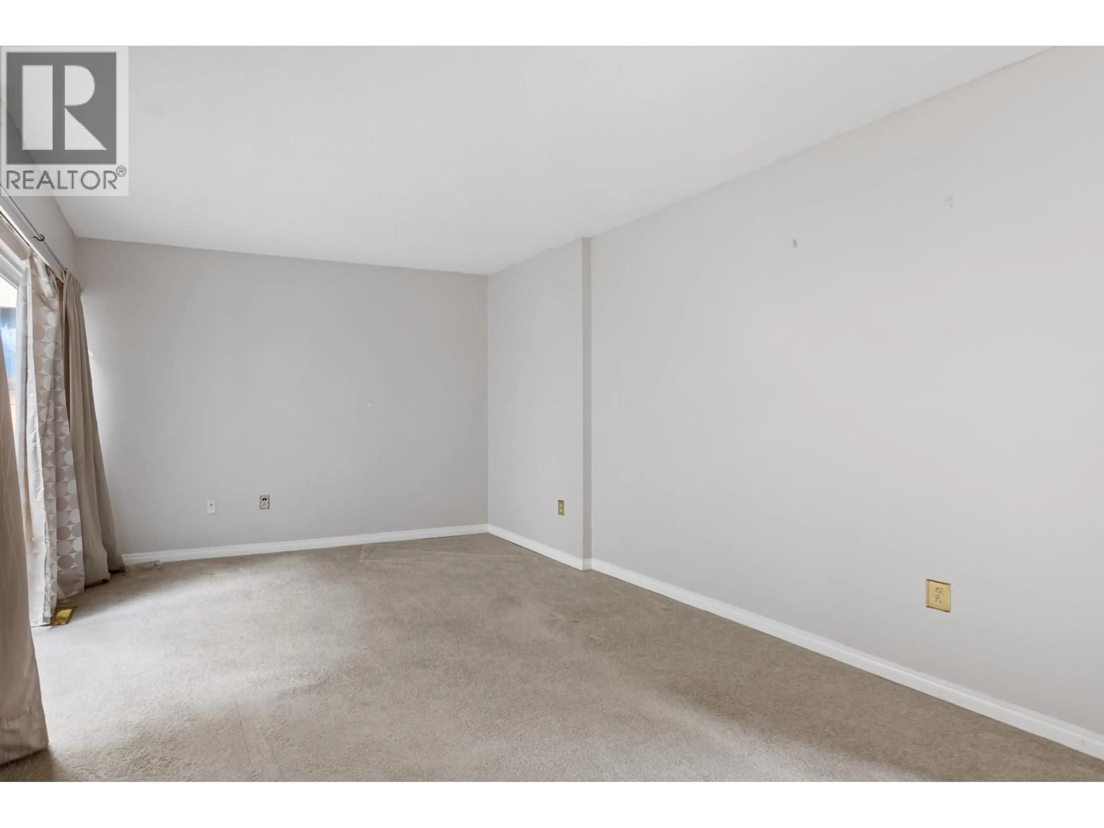 A pic of a room for 3008 FIRBROOK PLACE, Coquitlam British Columbia V3C4B3