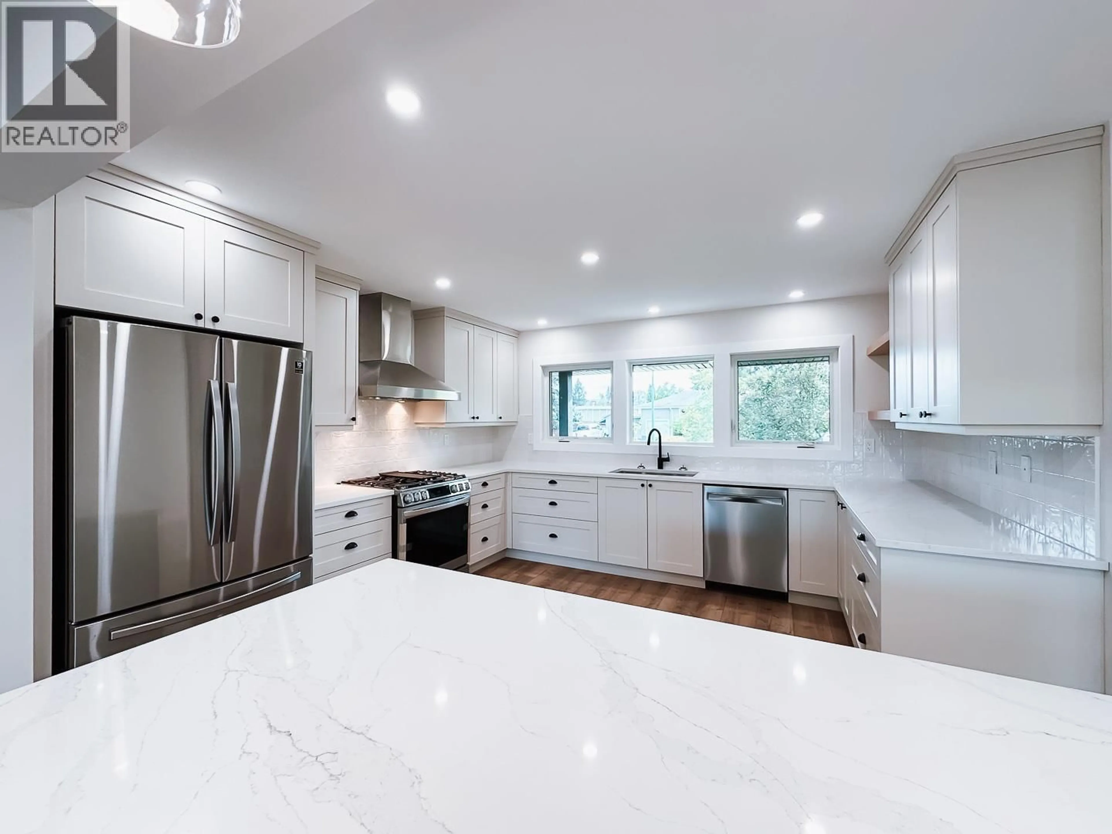 Open concept kitchen, ceramic/tile floor for 2960 NECHAKO DRIVE, Prince George British Columbia V2M3A8