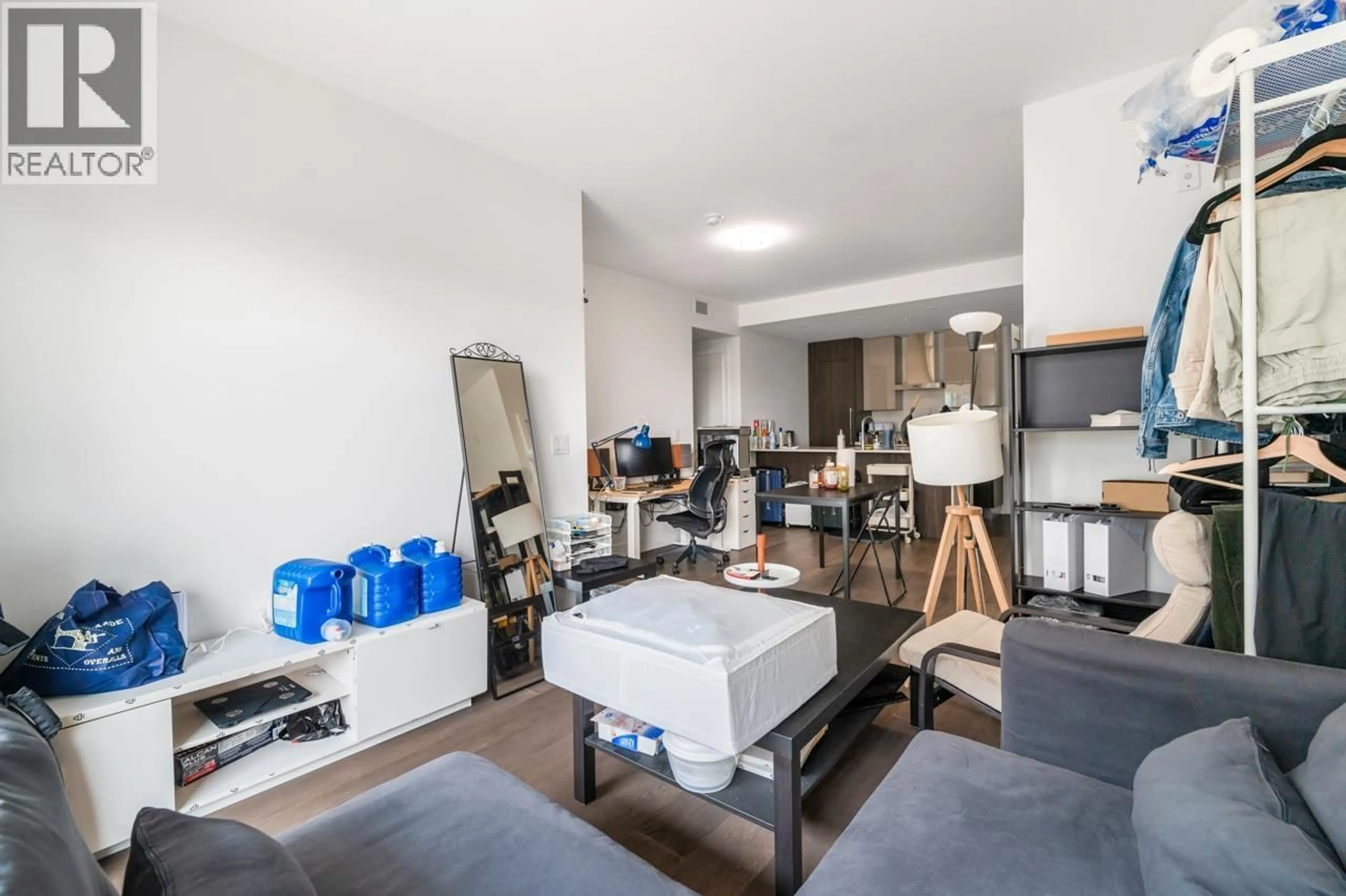 A pic of a room for 304 - 488 58TH AVENUE, Vancouver British Columbia V5X1V5