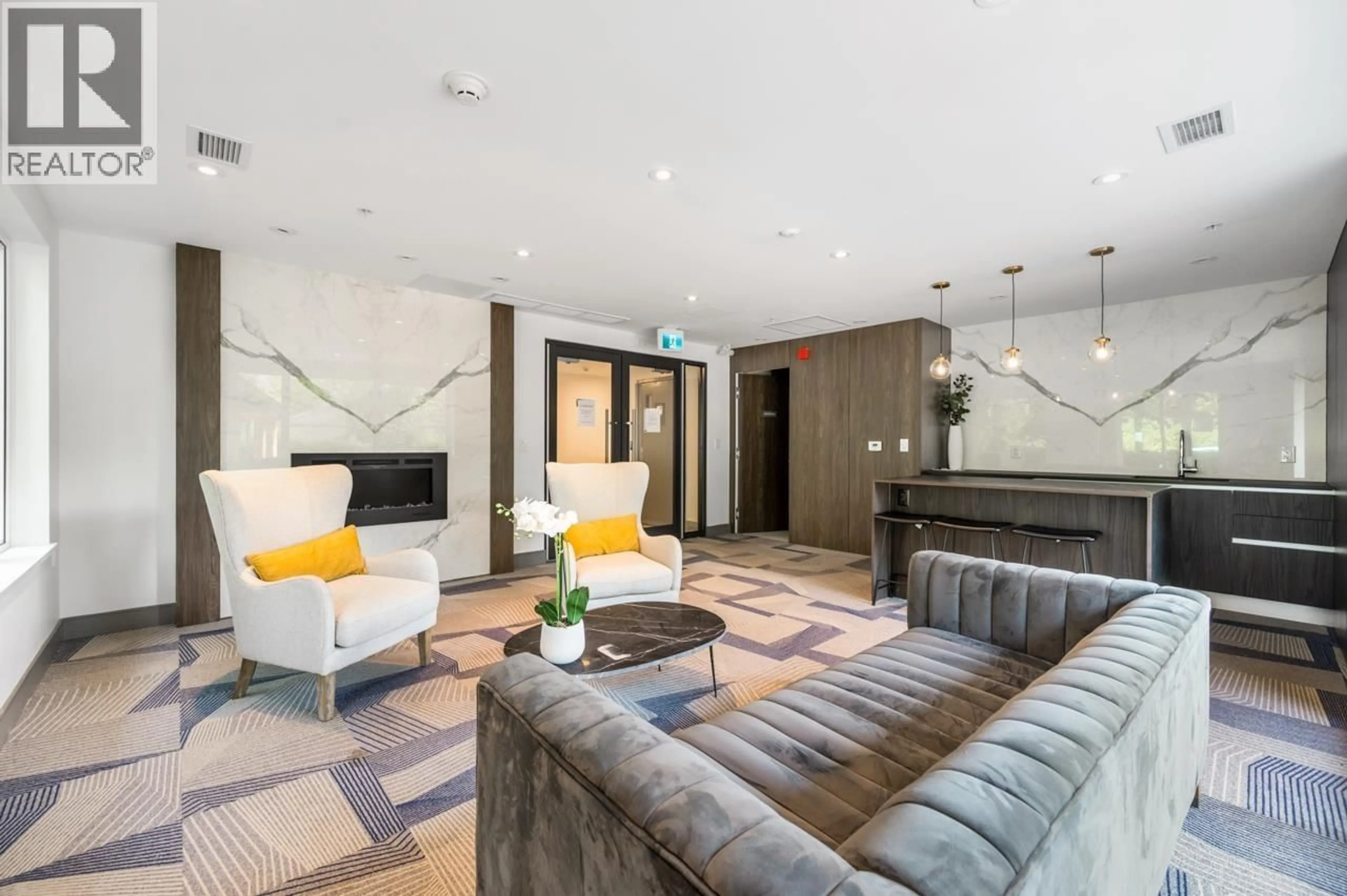 Lobby for 304 - 488 58TH AVENUE, Vancouver British Columbia V5X1V5