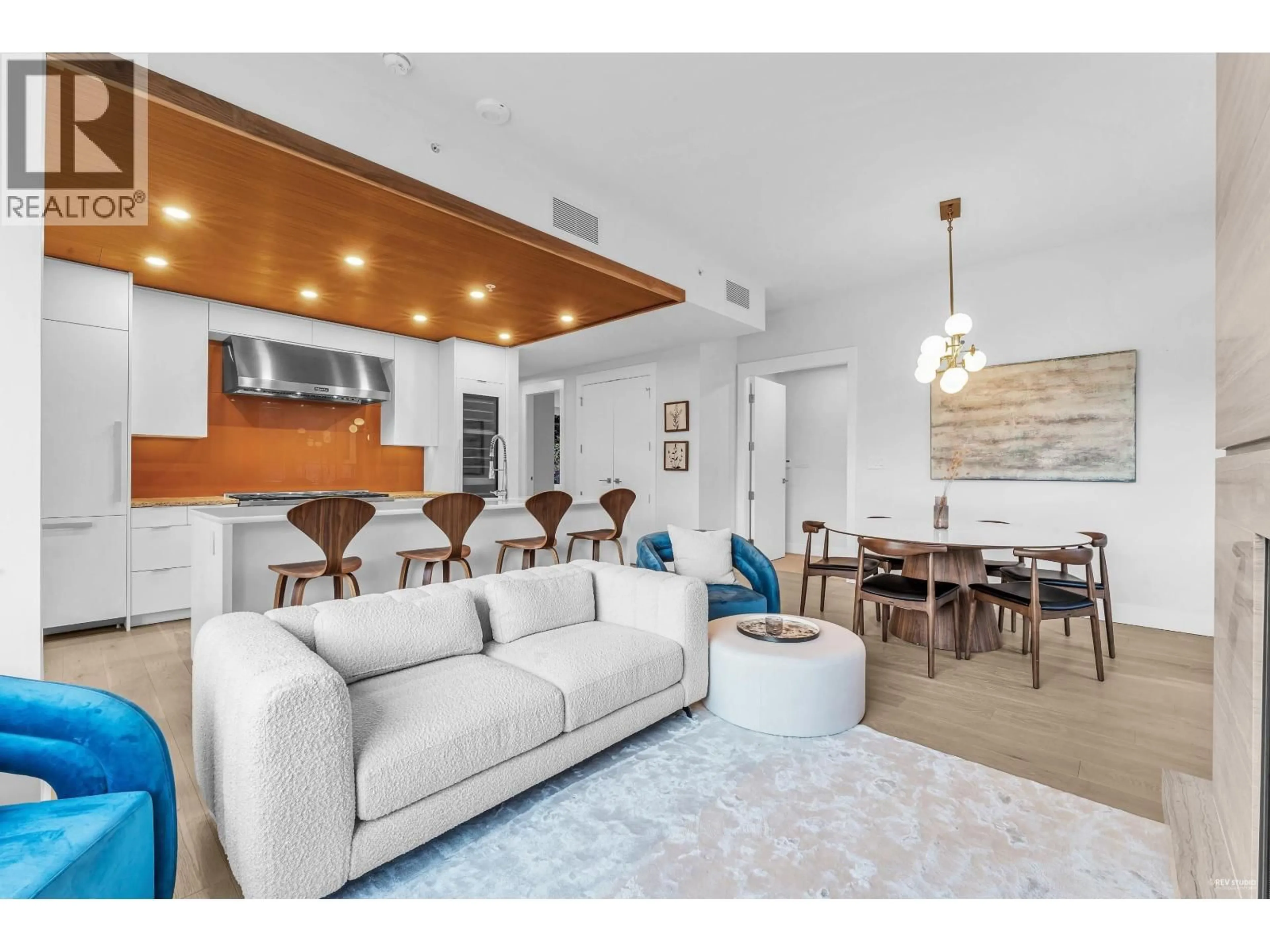 Living room with furniture, unknown for 1002 - 6707 NELSON AVENUE, West Vancouver British Columbia V7W0A4