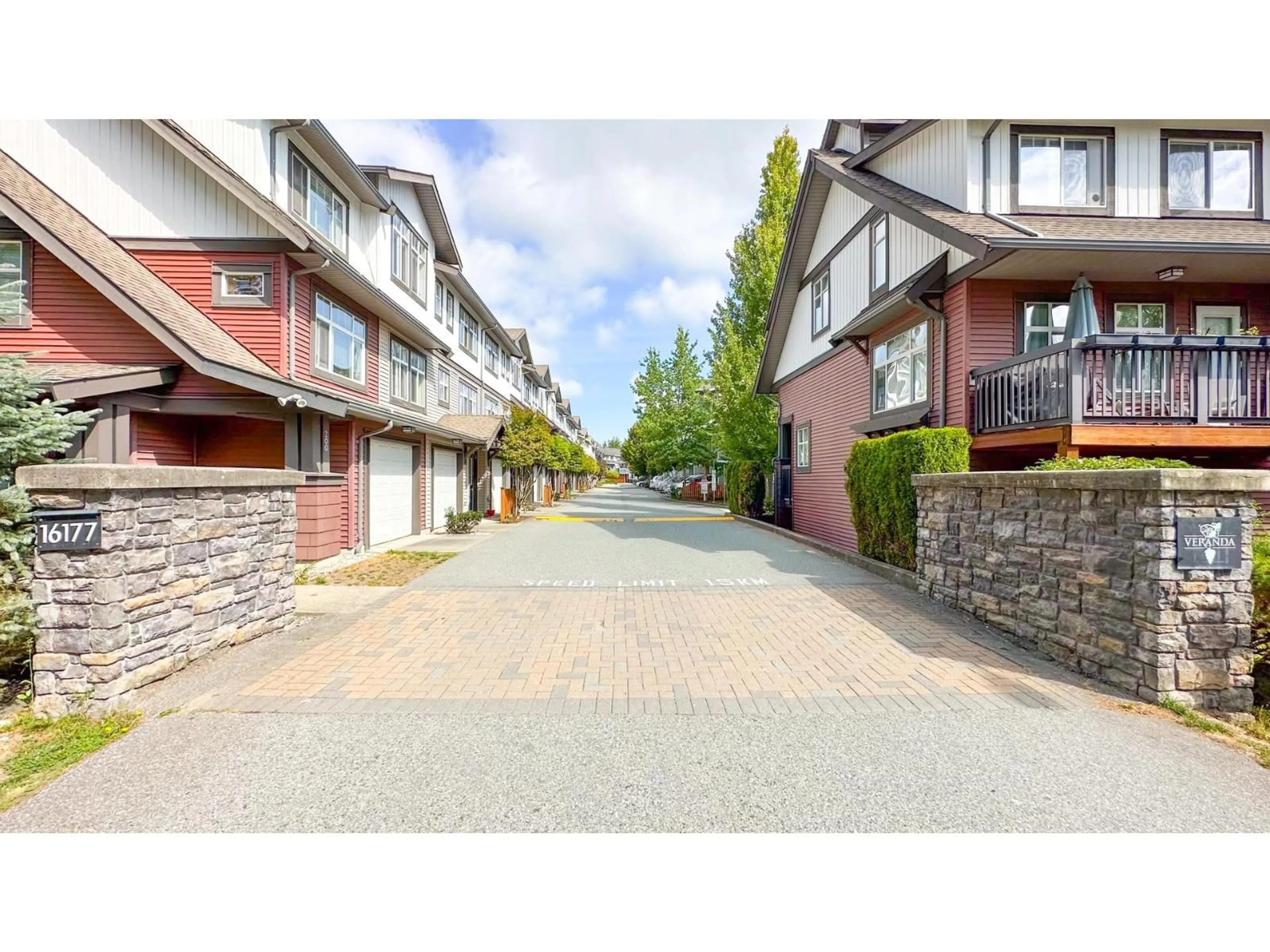 Patio, street for 152 - 16177 83, Surrey British Columbia V4N5T3
