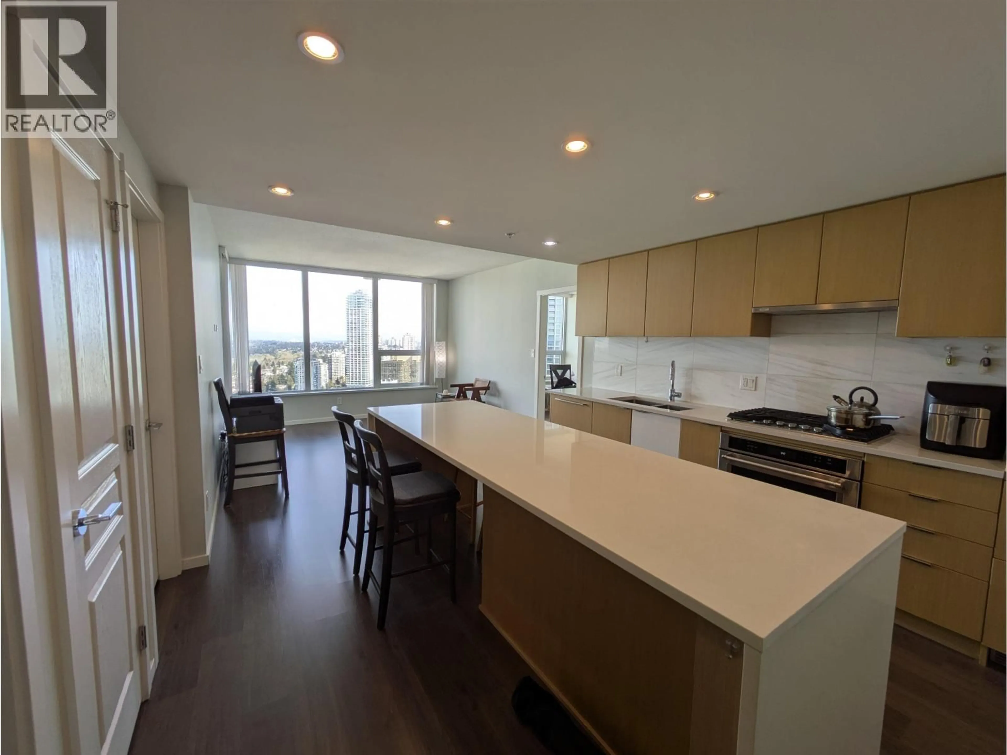 Open concept kitchen, unknown for 3502 - 5883 BARKER AVENUE, Burnaby British Columbia V5H0G4