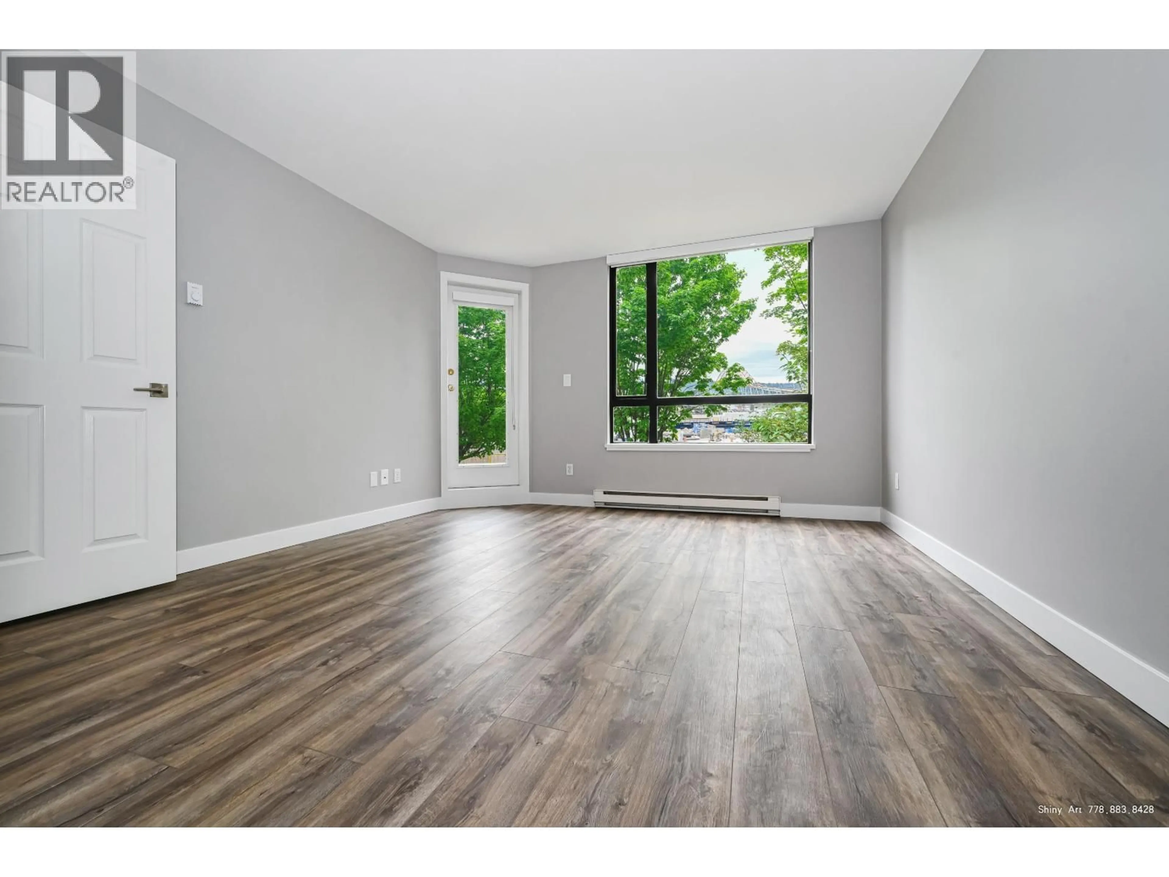 A pic of a room for 102 - 38 LEOPOLD PLACE, New Westminster British Columbia V3L2C6