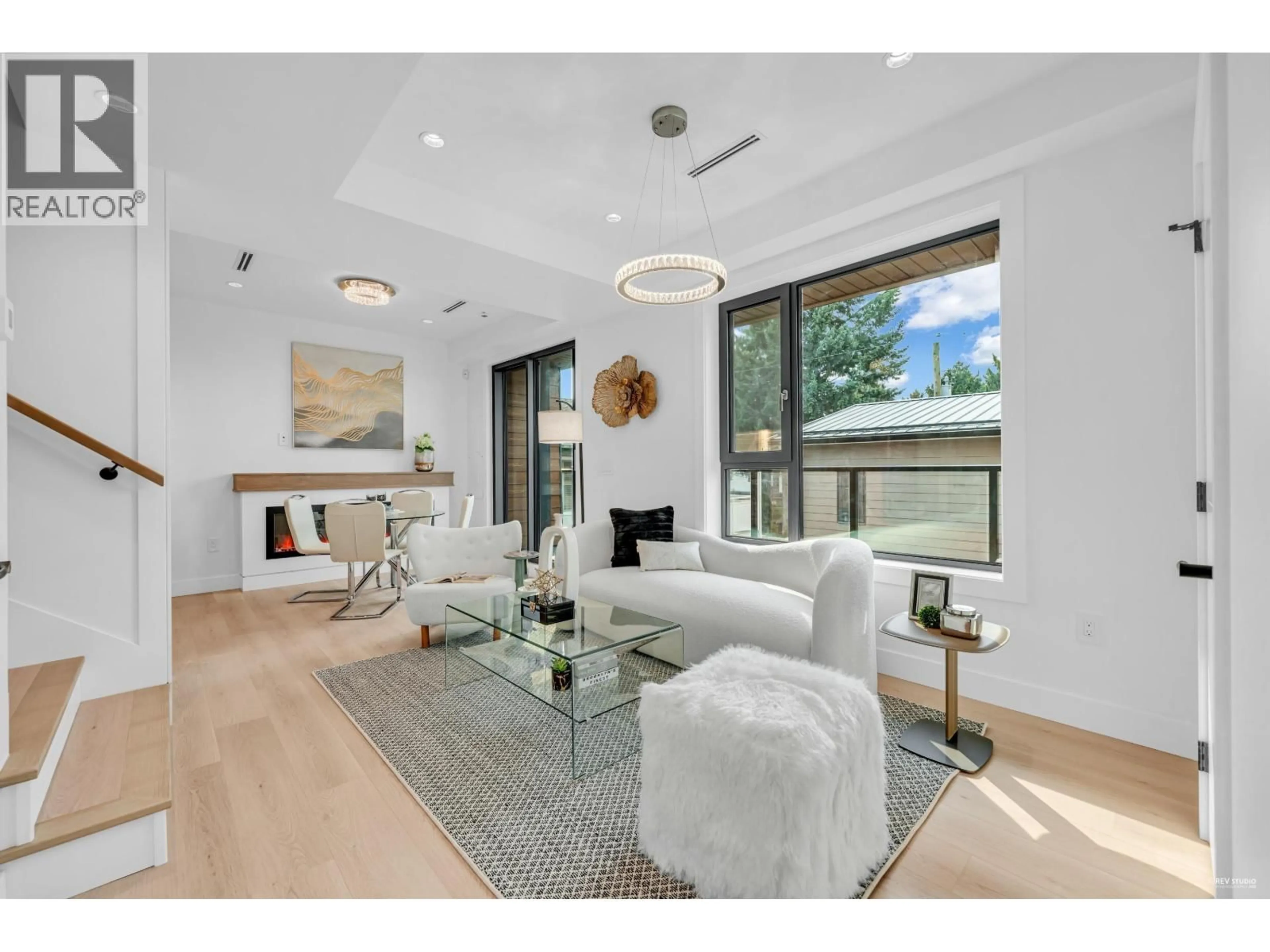 Living room with furniture, unknown for 3 - 262 65TH AVENUE, Vancouver British Columbia V5X2P4