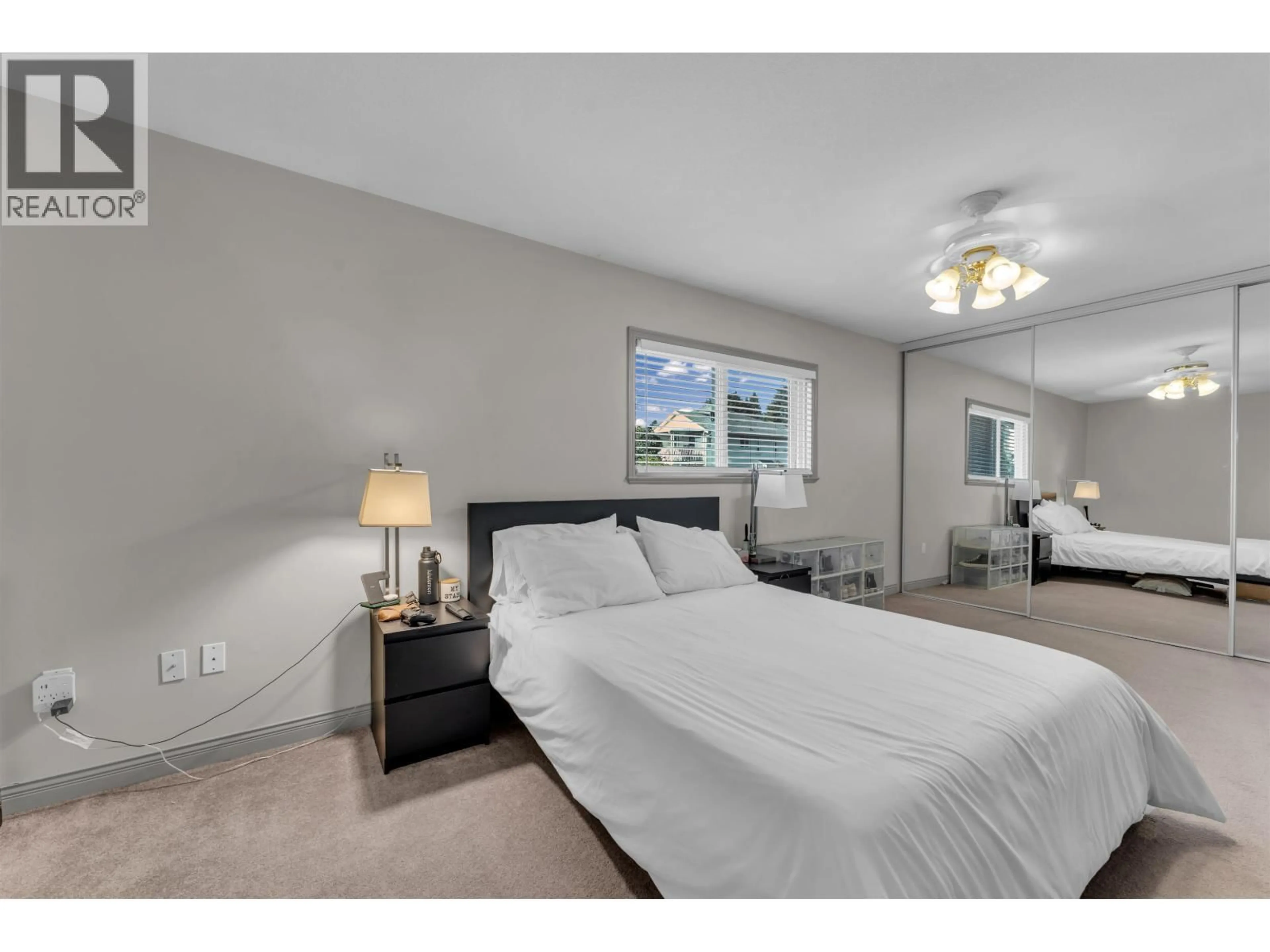 Bedroom with bed, unknown for 969 MADORE AVENUE, Coquitlam British Columbia V3K3B4