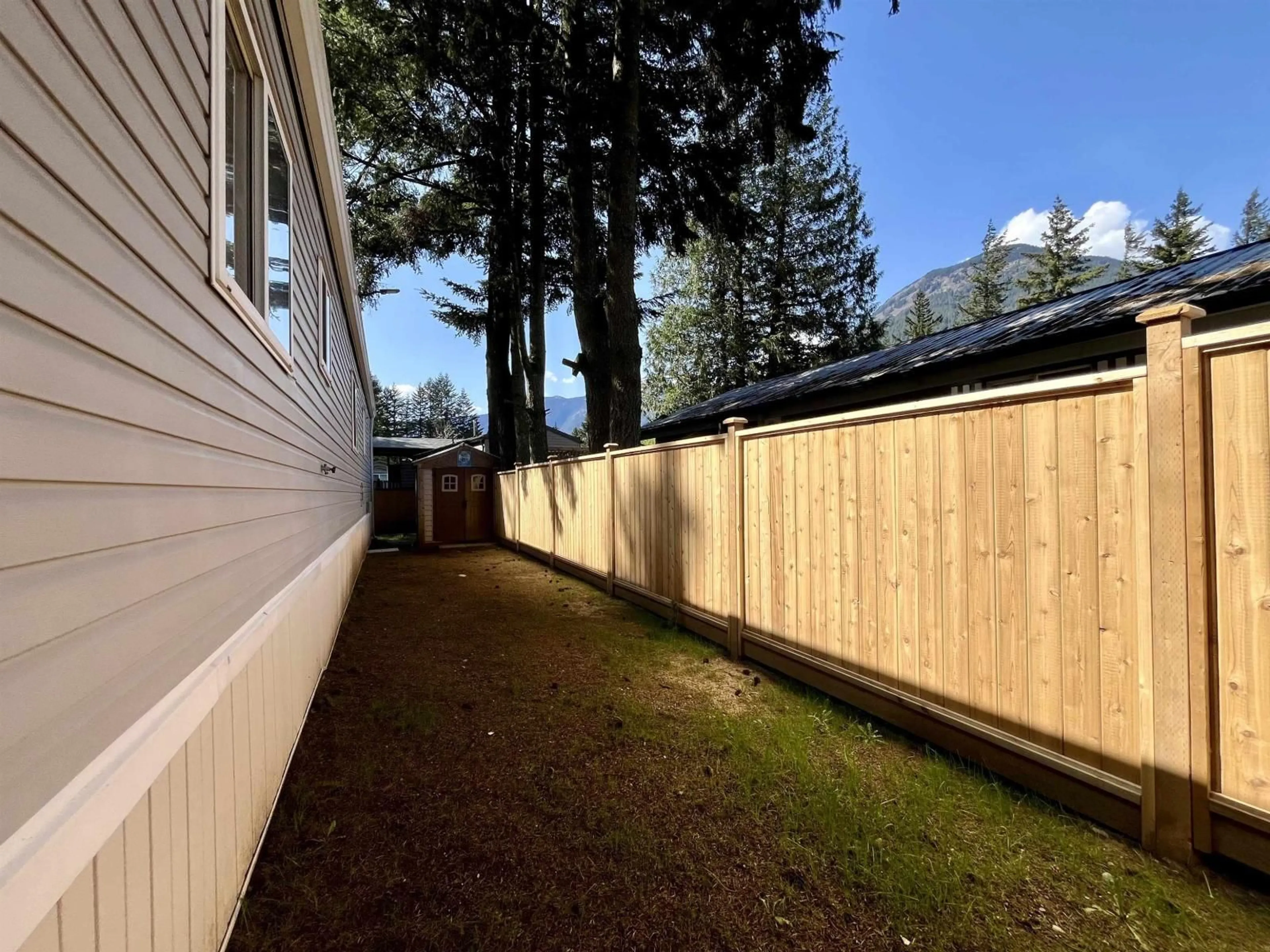 Unknown for 20 - 63071 FLOOD HOPE ROAD, Hope British Columbia V0X1L2