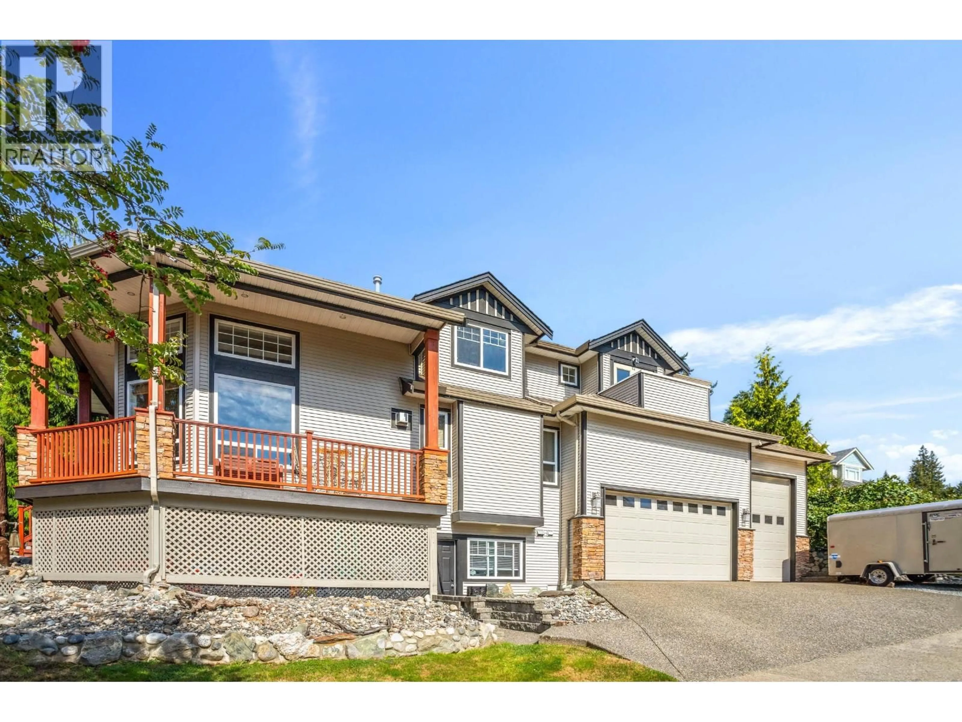 Home with vinyl exterior material, street for 13250 237A STREET, Maple Ridge British Columbia V4R2X2