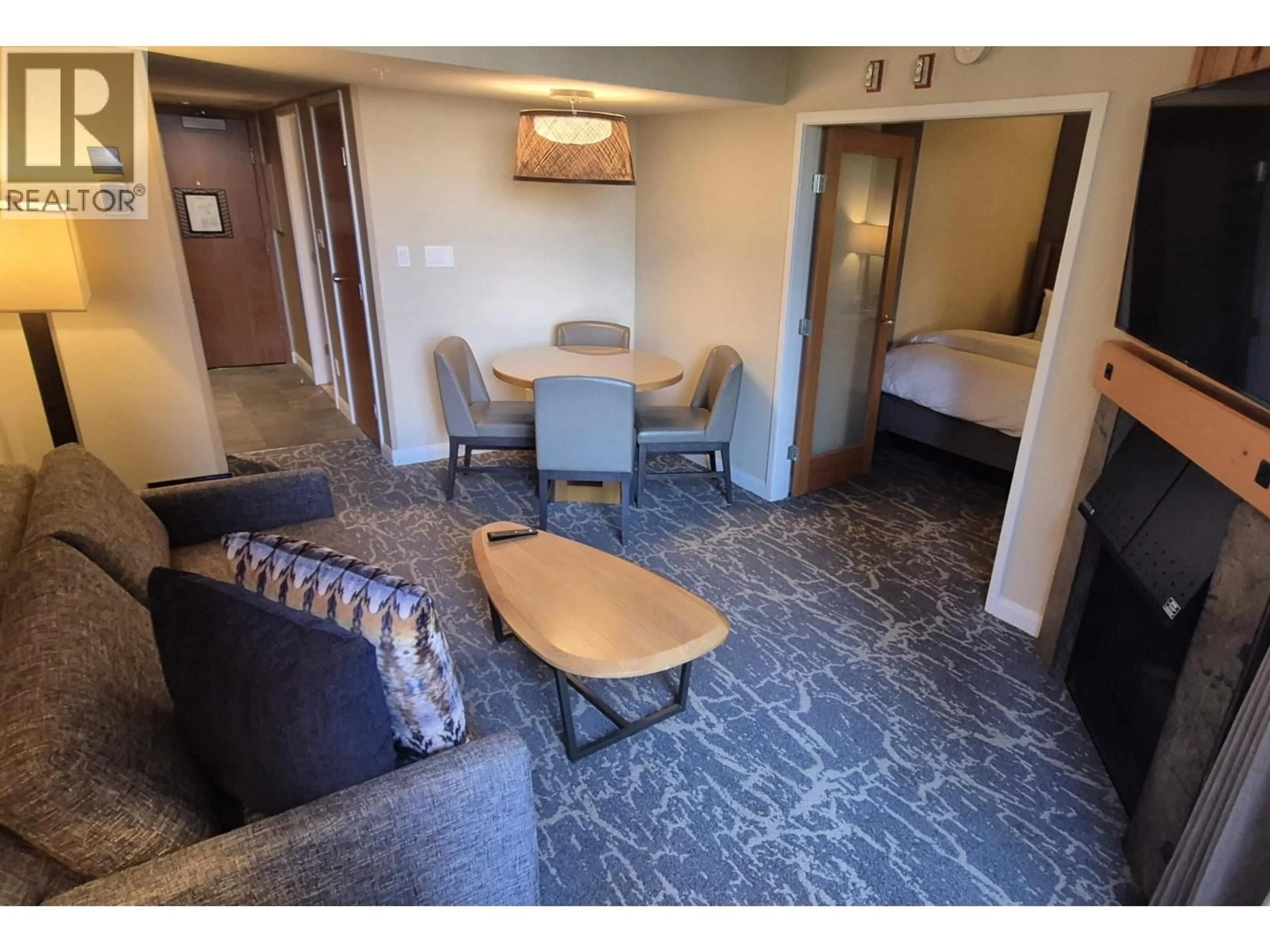 A pic of a room for 376 - 4090 WHISTLER WAY, Whistler British Columbia V8E1J3
