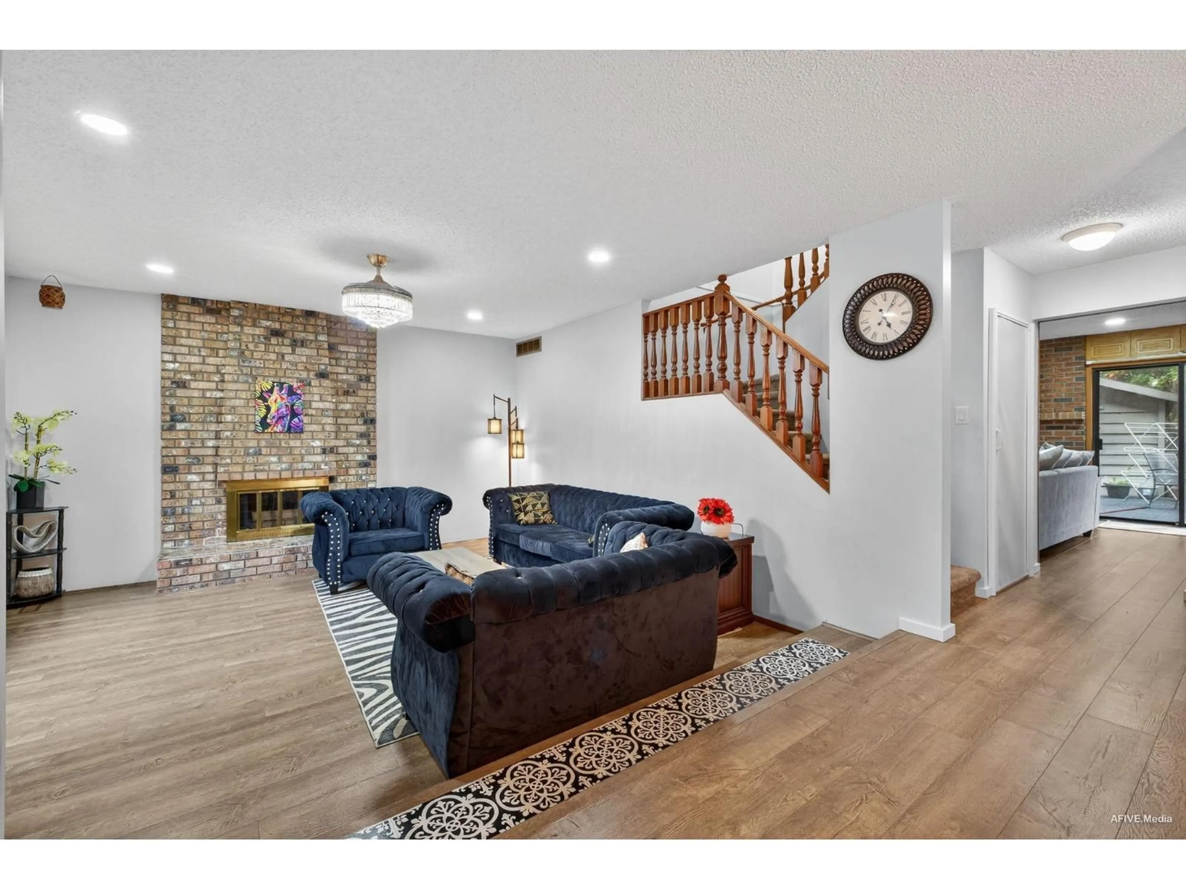 Living room with furniture, unknown for 6774 129, Surrey British Columbia V3W8A9