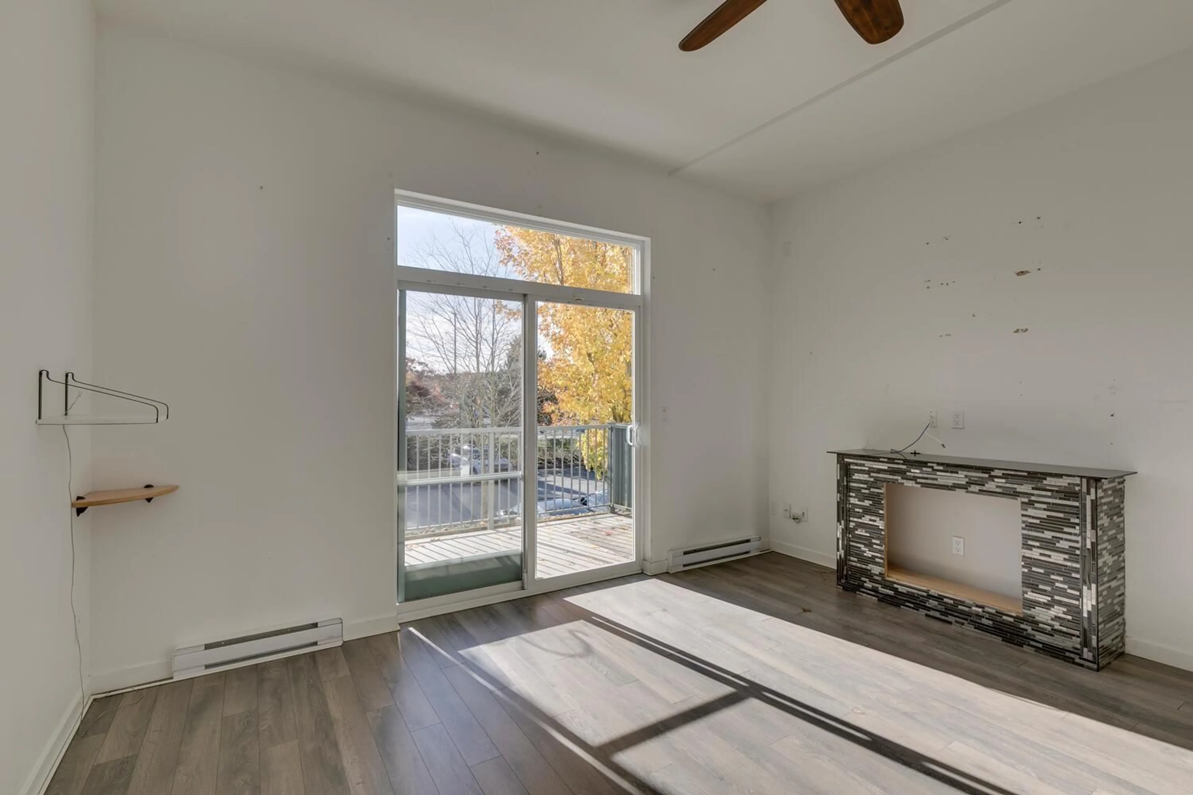 A pic of a room for 39 - 18681 68, Surrey British Columbia V4N6P3