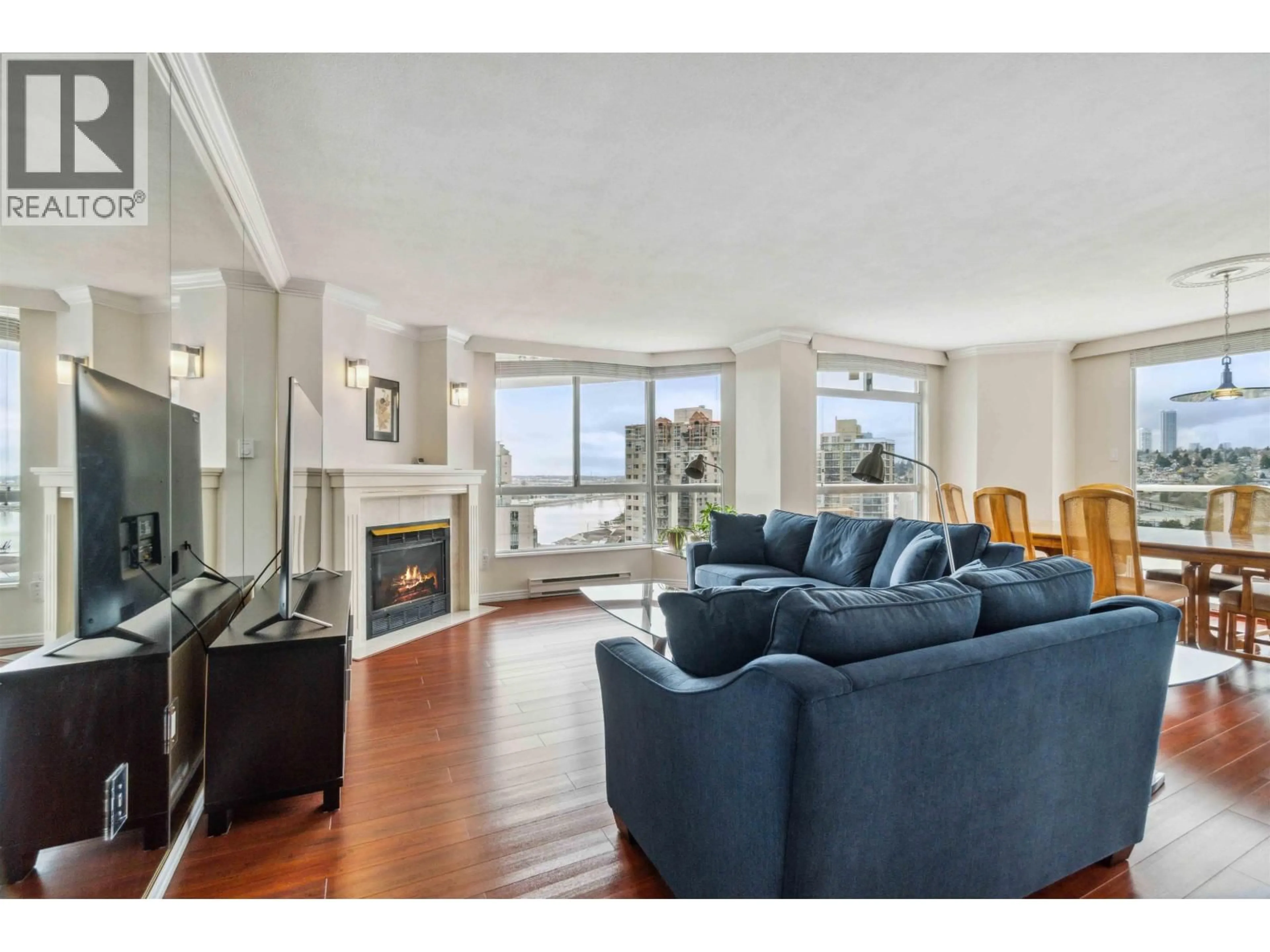 Living room with furniture, unknown for 1903 - 1245 QUAYSIDE DRIVE, New Westminster British Columbia V3M6J6