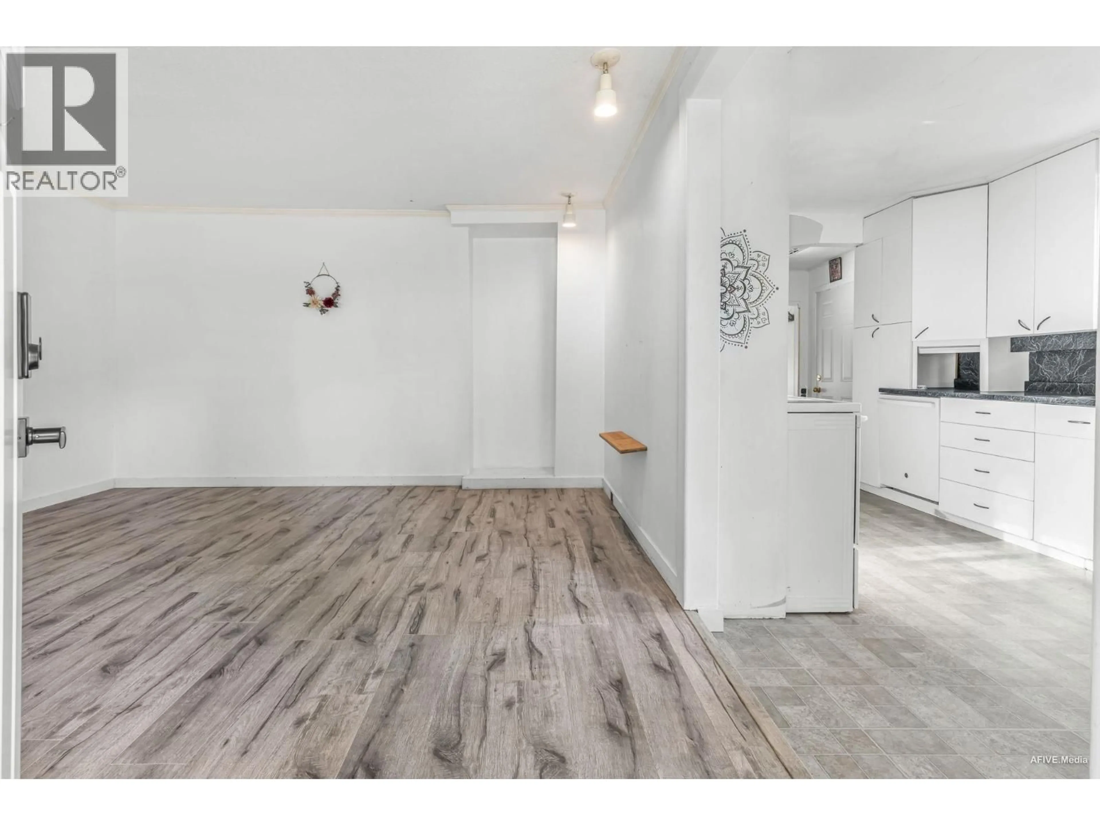 A pic of a room for 20258 OSPRING STREET, Maple Ridge British Columbia V2X1K4