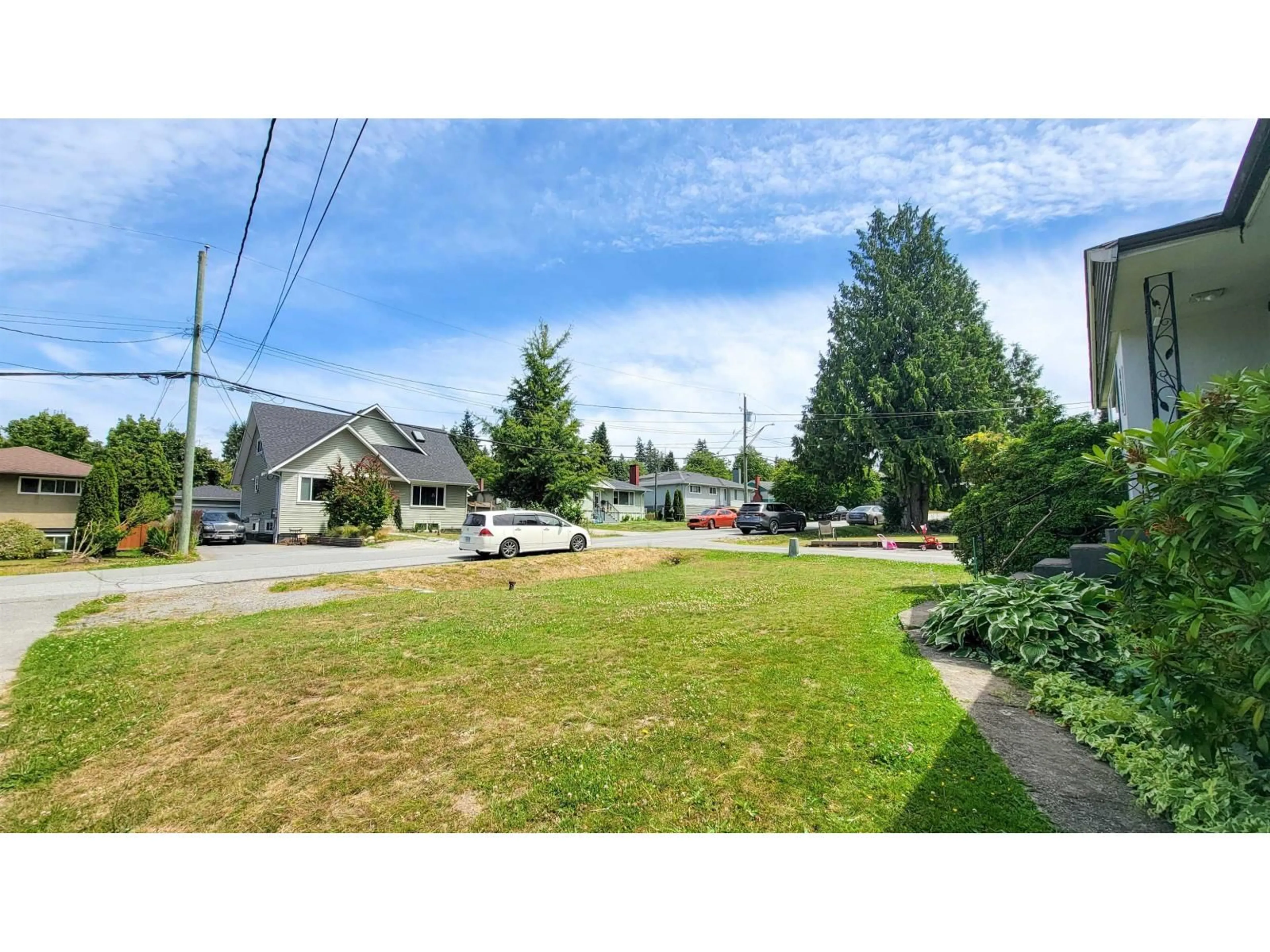 A pic from outside/outdoor area/front of a property/back of a property/a pic from drone, street for 8927 SHEPHERD, Delta British Columbia V4C4J9