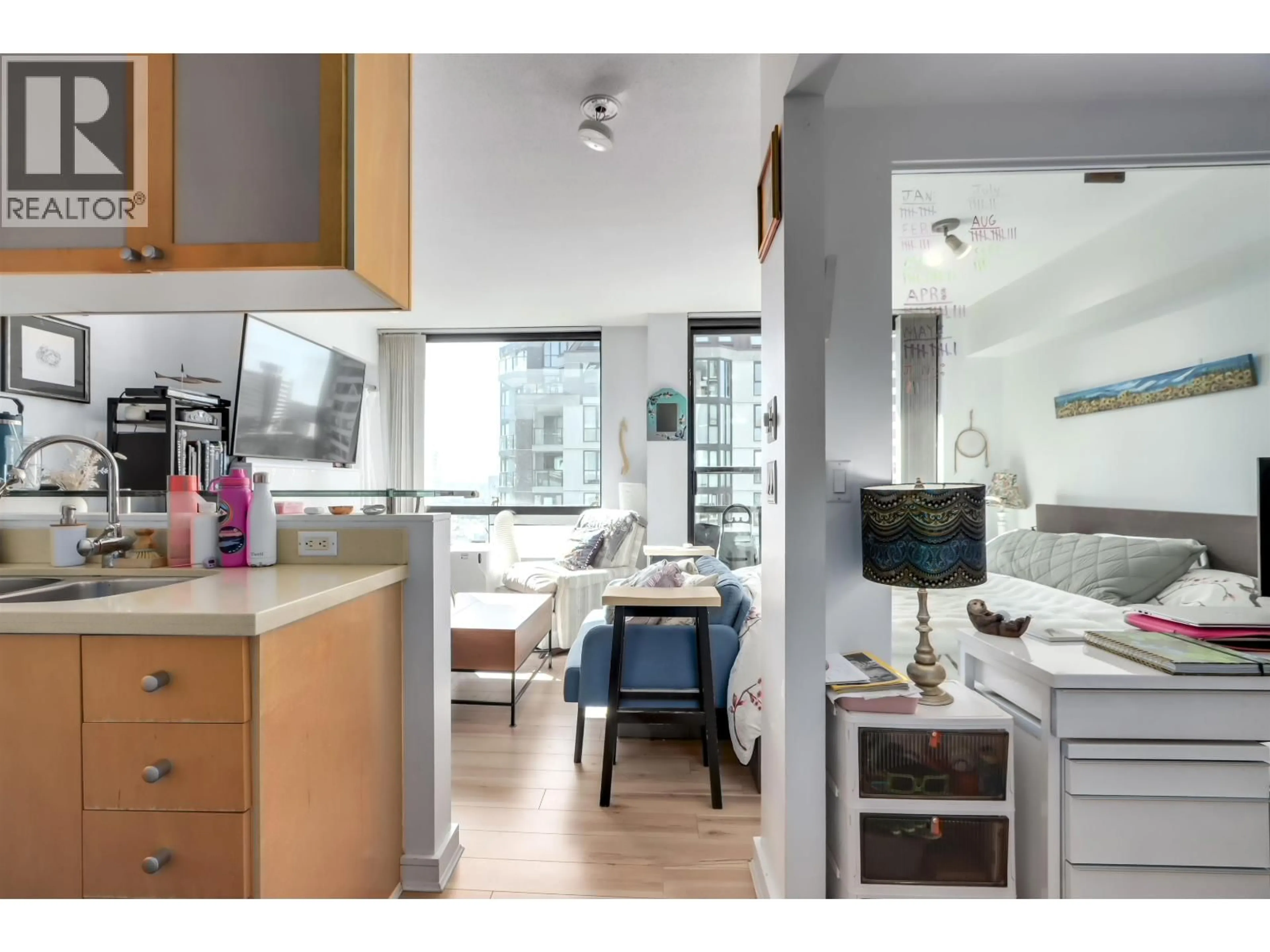 Open concept kitchen, unknown for 1406 - 1003 BURNABY STREET, Vancouver British Columbia V6E4R7