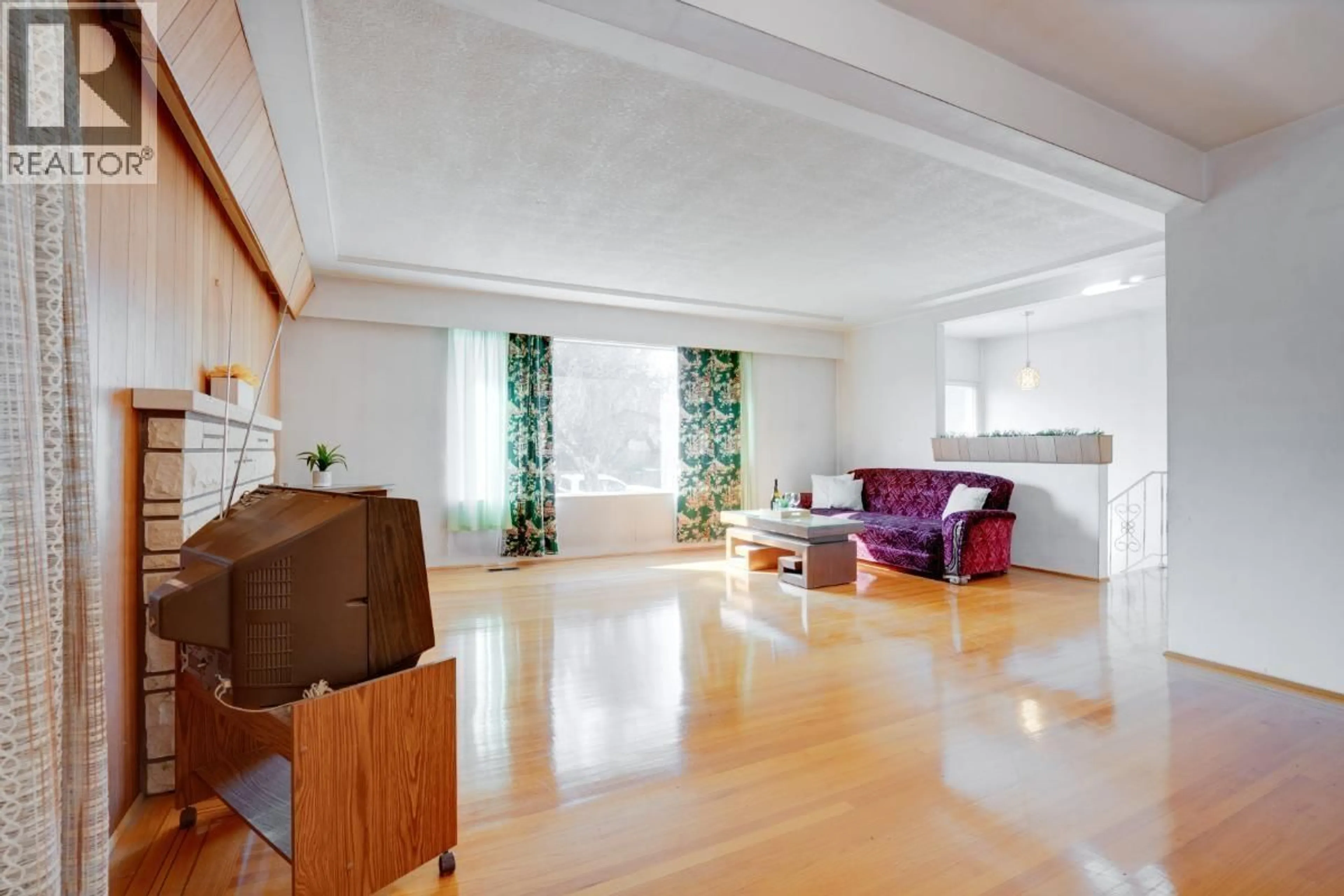 Living room with furniture, unknown for 3391 25TH AVENUE, Vancouver British Columbia V5R1J7