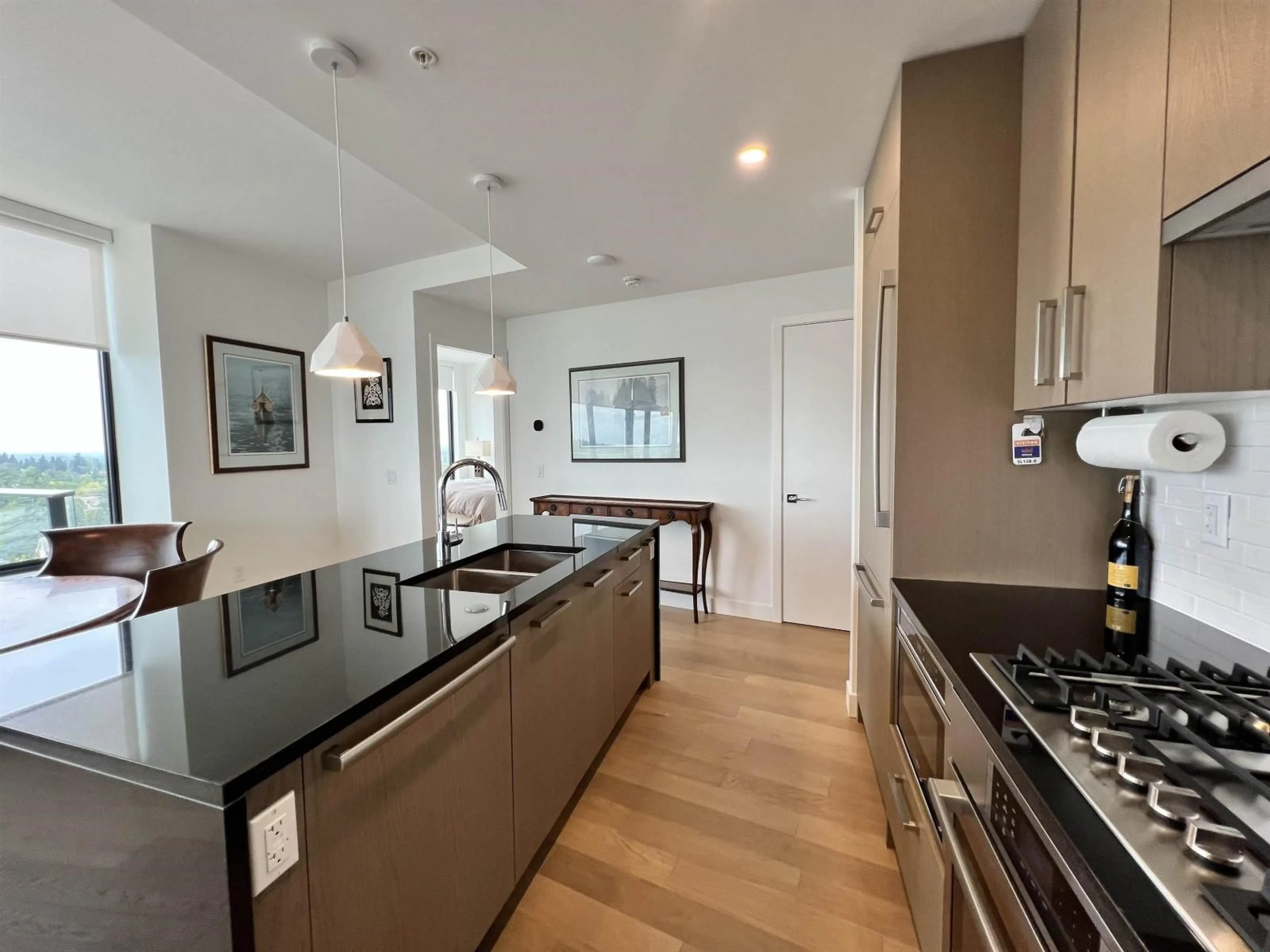 Open concept kitchen, unknown for 1406 - 1588 JOHNSTON, White Rock British Columbia V4B0C5