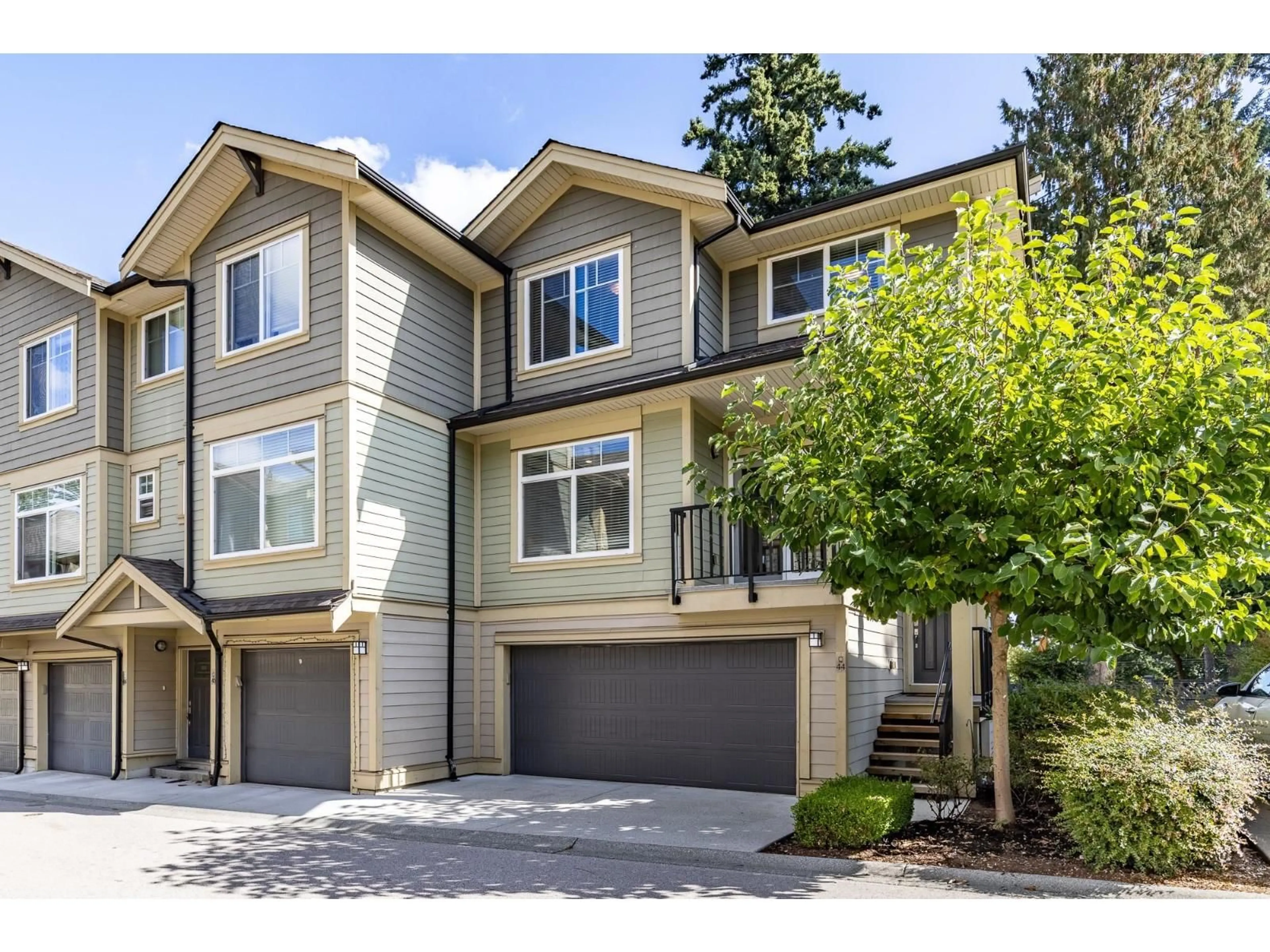 Home with vinyl exterior material, street for 44 - 5957 152, Surrey British Columbia V3S3K4