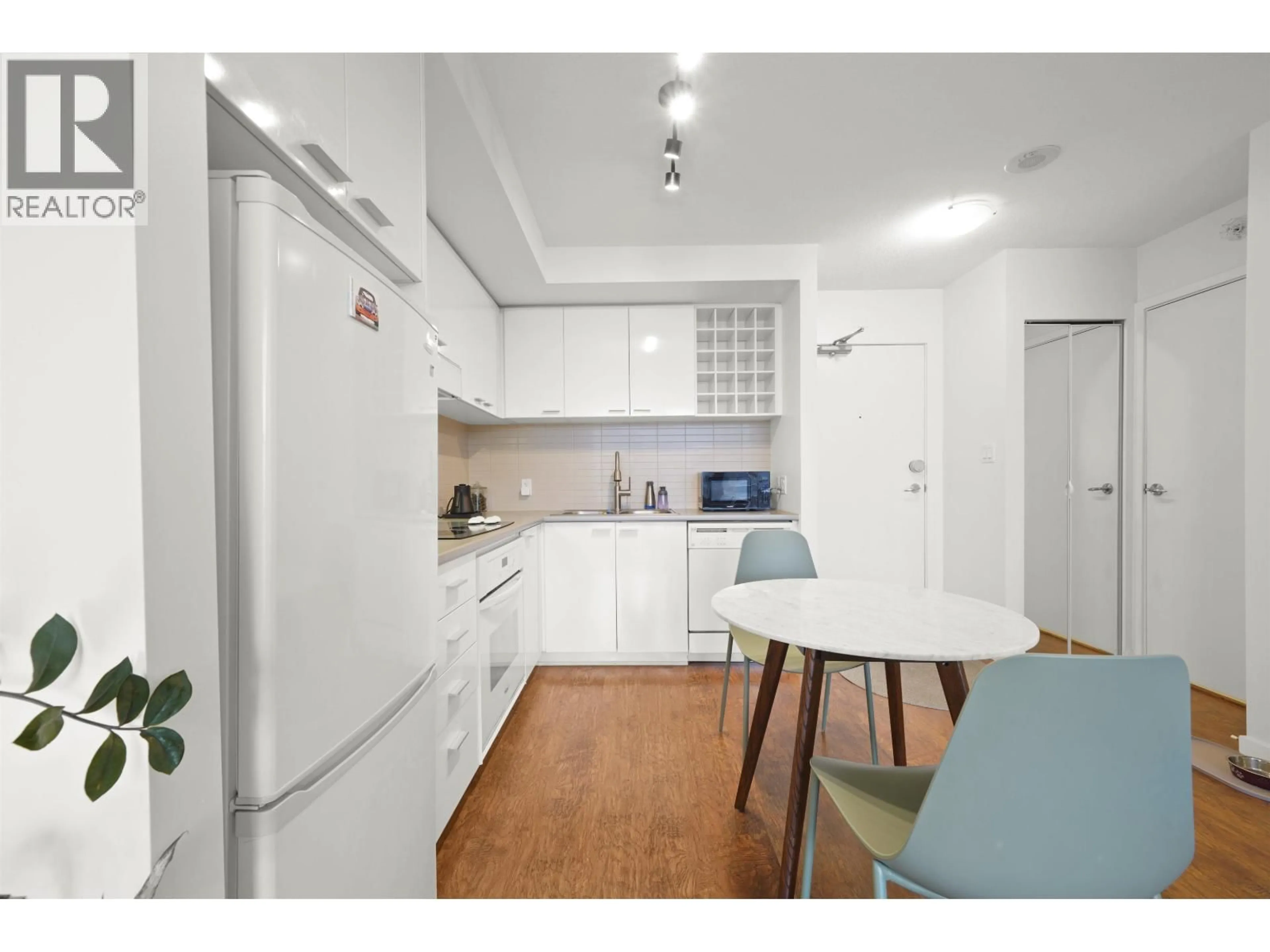 Standard kitchen, unknown for 703 - 131 REGIMENT SQUARE, Vancouver British Columbia V6B1X6