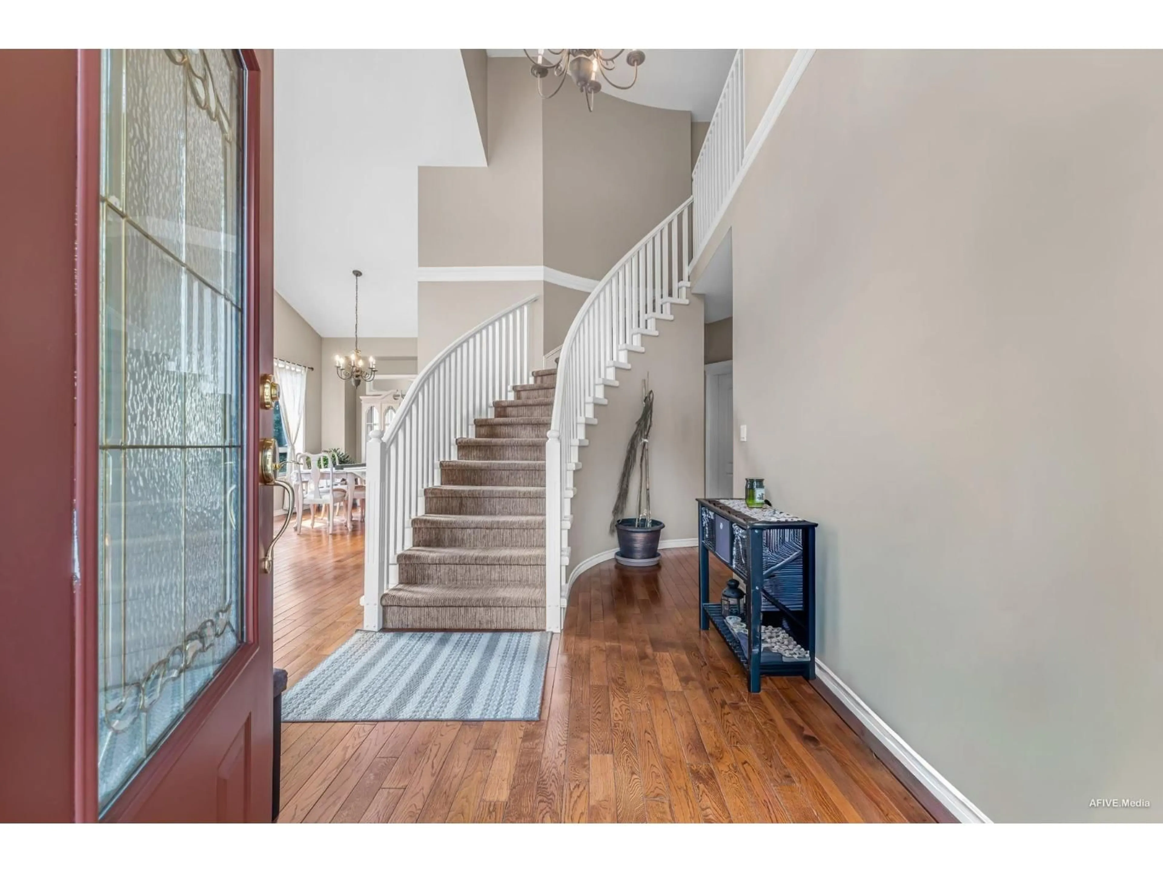 Indoor entryway for 5737 169A, Surrey British Columbia V3S8P3