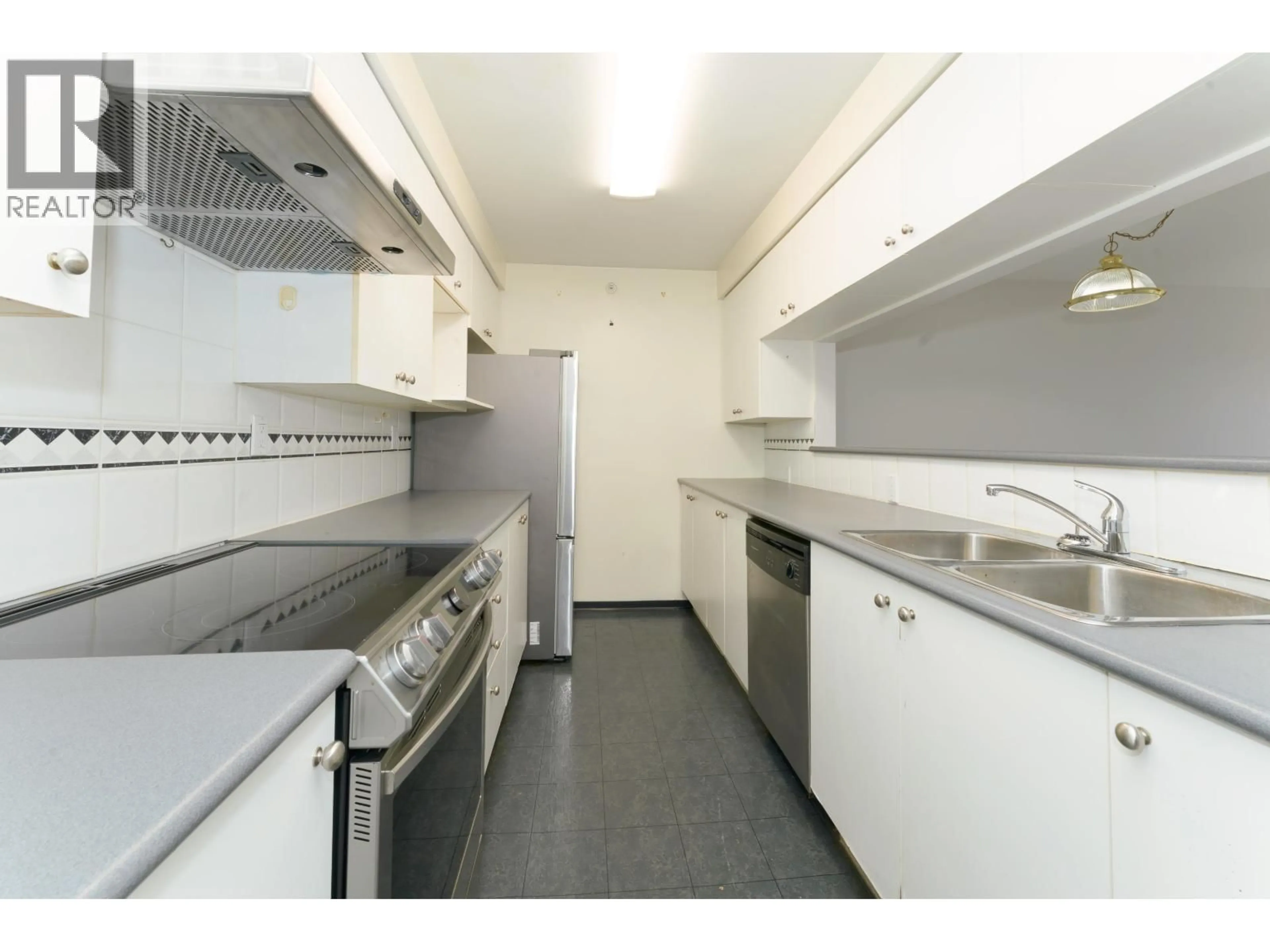 Standard kitchen, unknown for PH5 - 1163 THE HIGH STREET, Coquitlam British Columbia V3B7W2