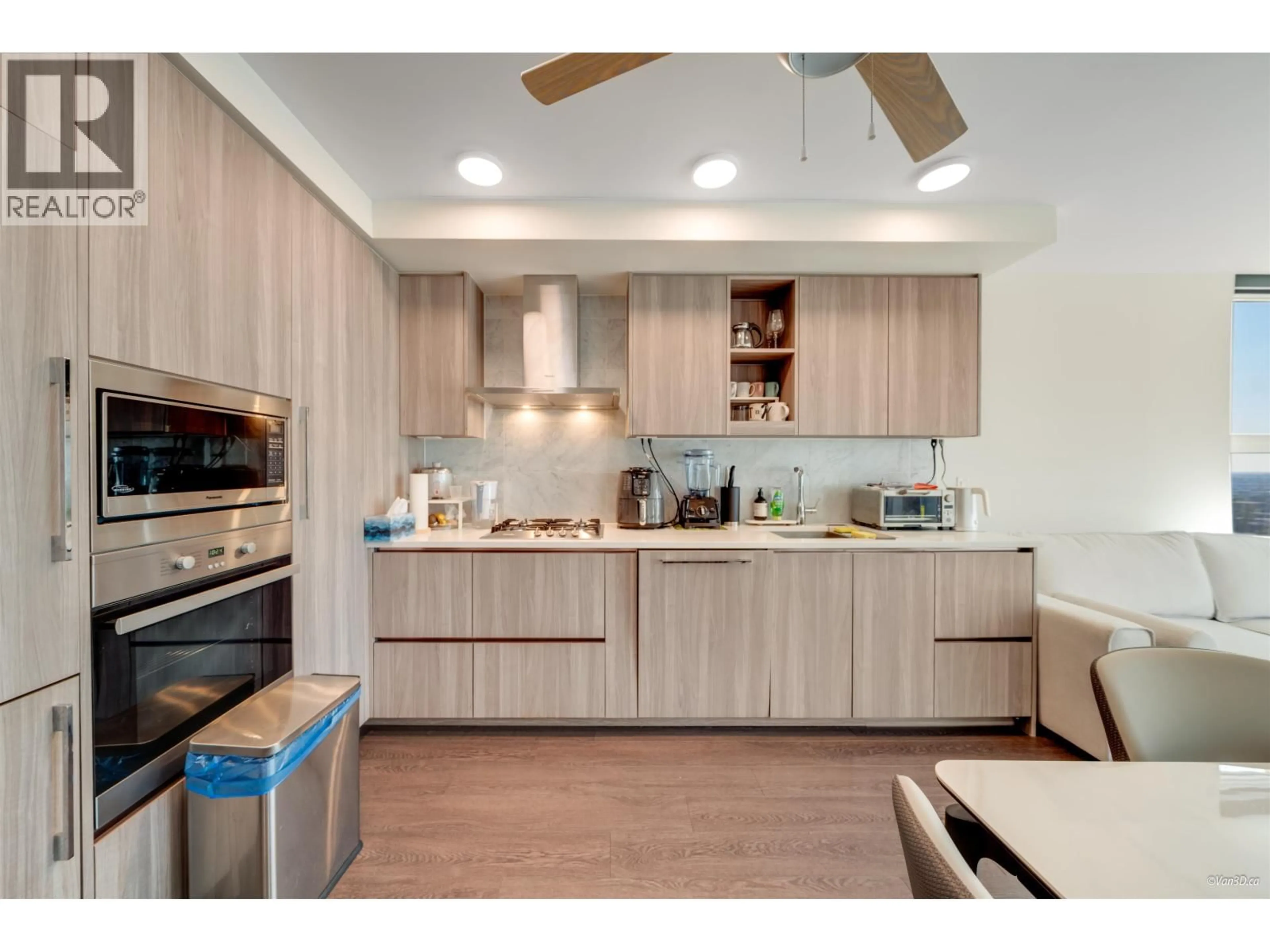 Unknown for 1902 - 455 MARINE DRIVE, Vancouver British Columbia V5X0H3