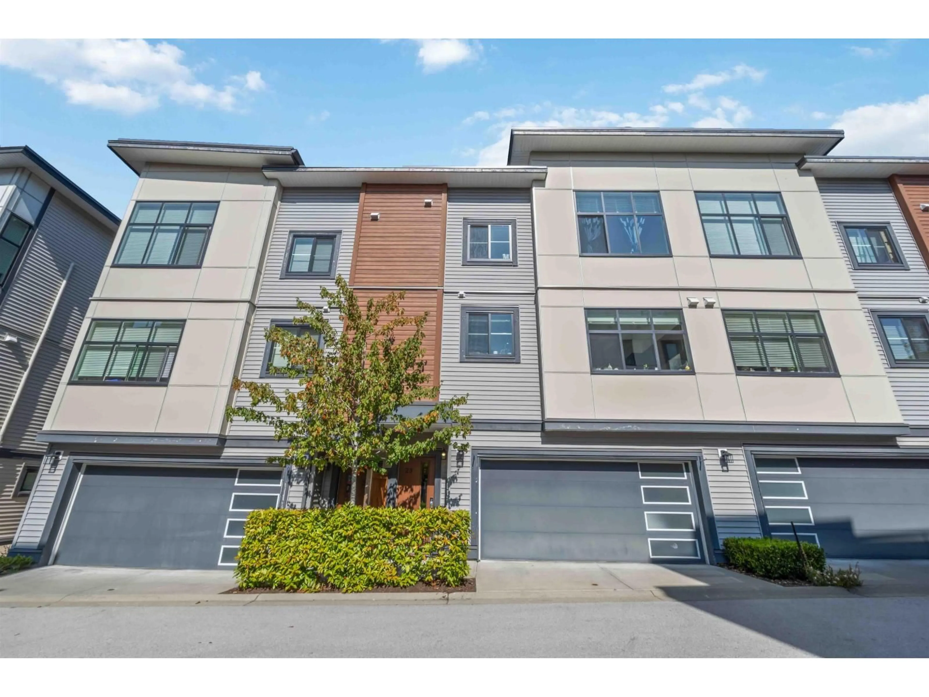 Unknown for 23 - 20849 78B, Langley British Columbia V2Y0X6