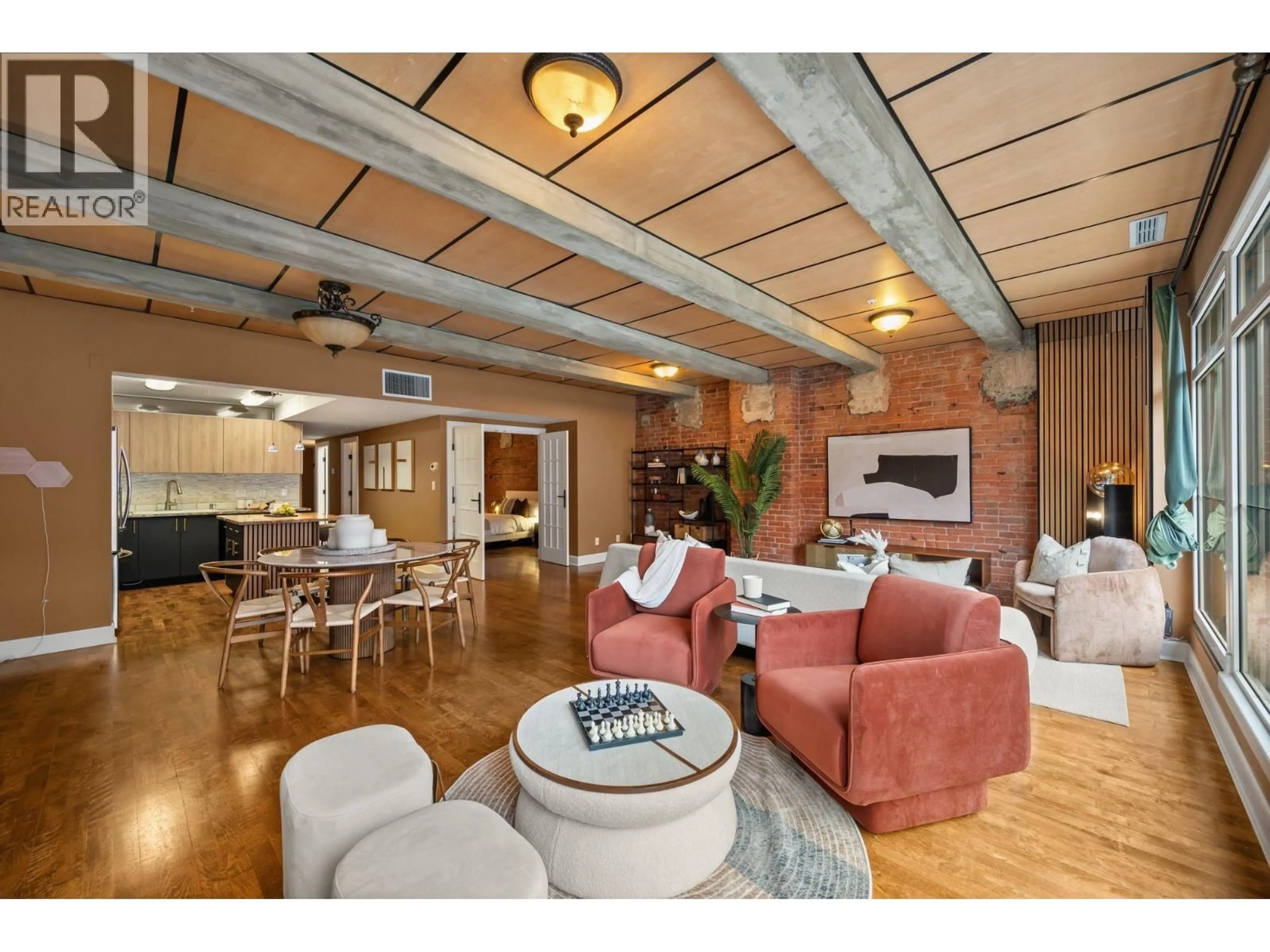 Living room with furniture, unknown for 301 - 1155 MAINLAND STREET, Vancouver British Columbia V6B5P2