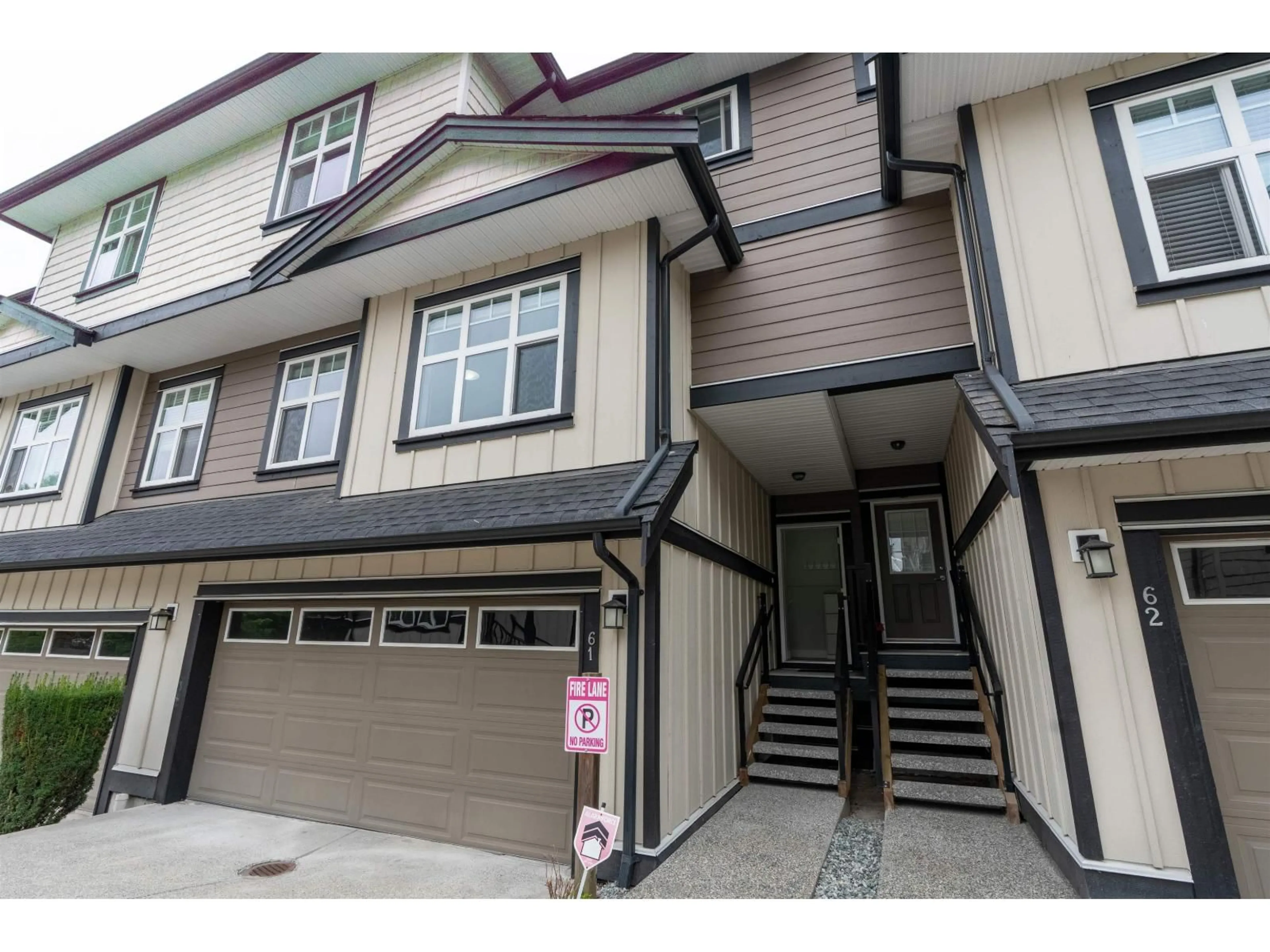 Unknown for 61 - 6350 142, Surrey British Columbia V3X1C8