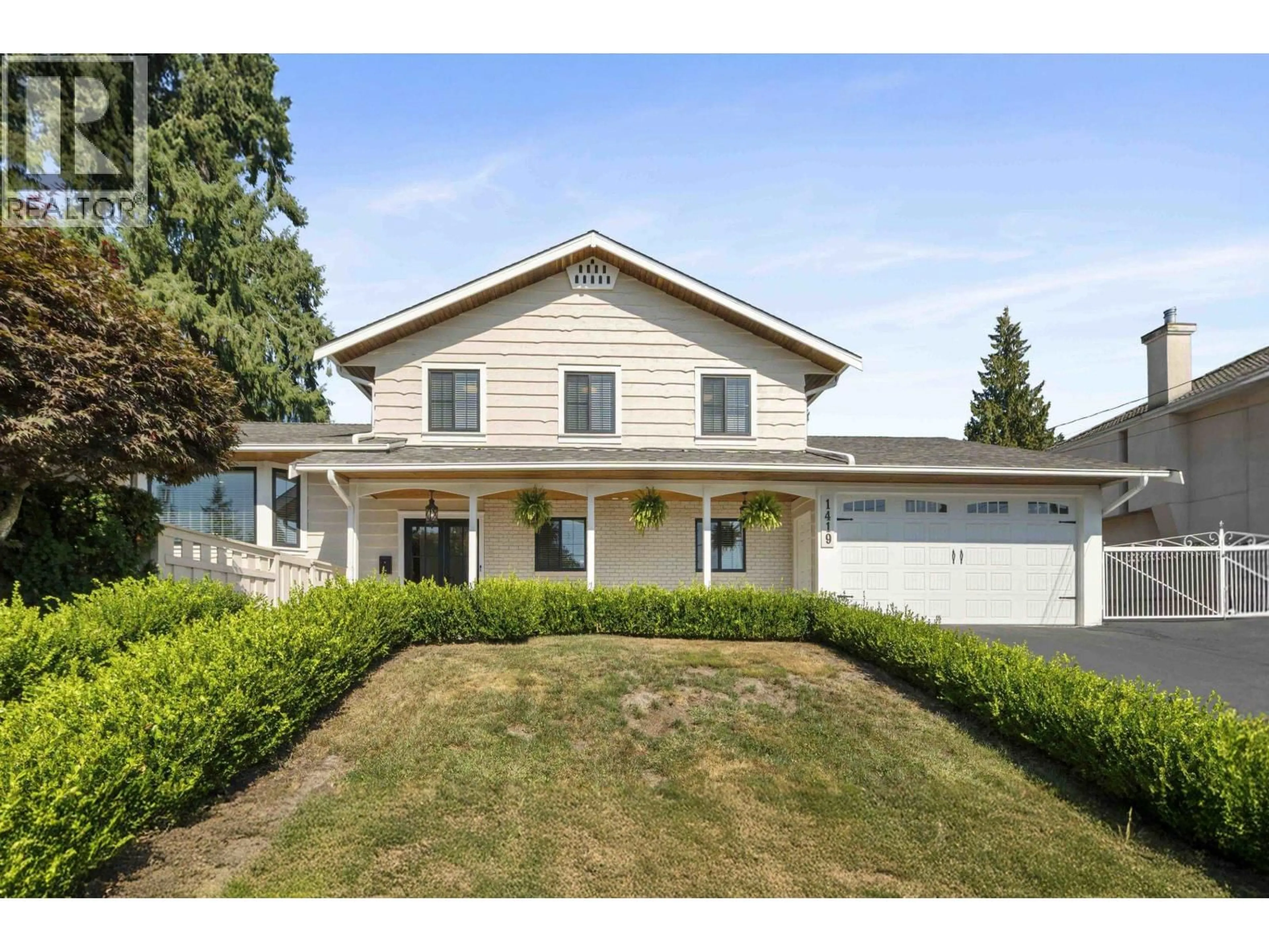 Home with vinyl exterior material, street for 1419 HAVERSLEY AVENUE, Coquitlam British Columbia V3J1V5