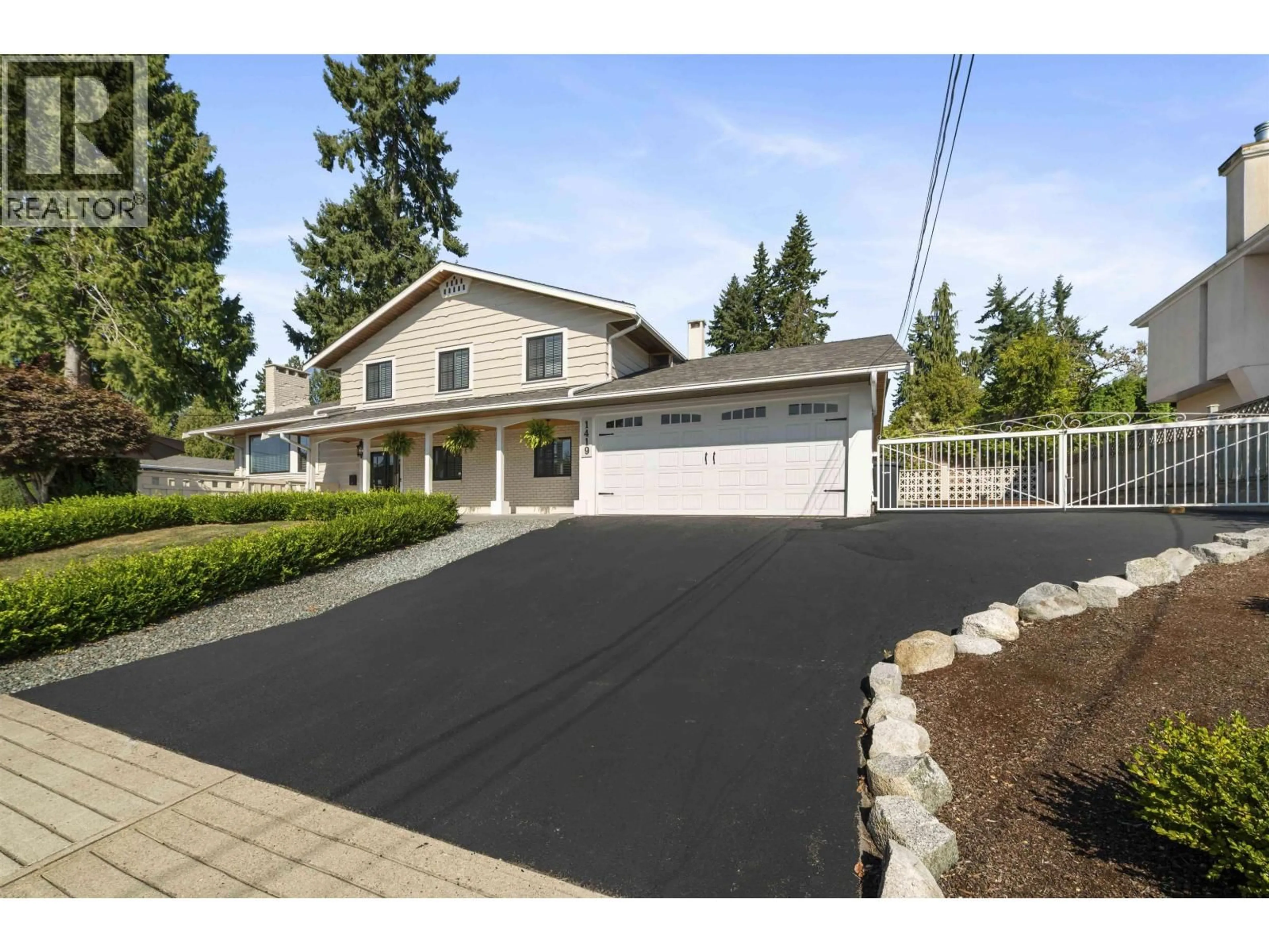 Home with vinyl exterior material, street for 1419 HAVERSLEY AVENUE, Coquitlam British Columbia V3J1V5