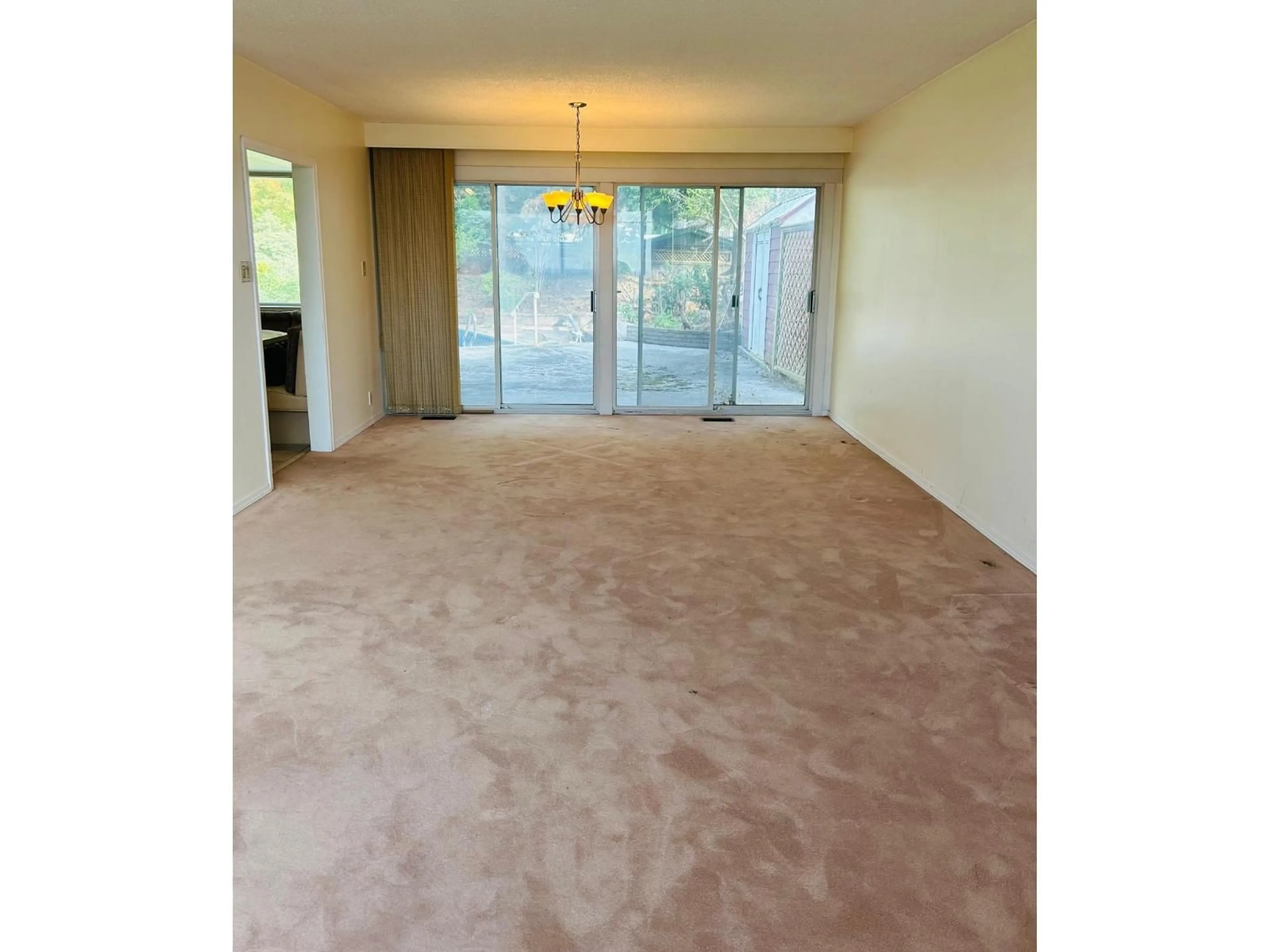 A pic of a room for 10360 125A, Surrey British Columbia V3V4Z8