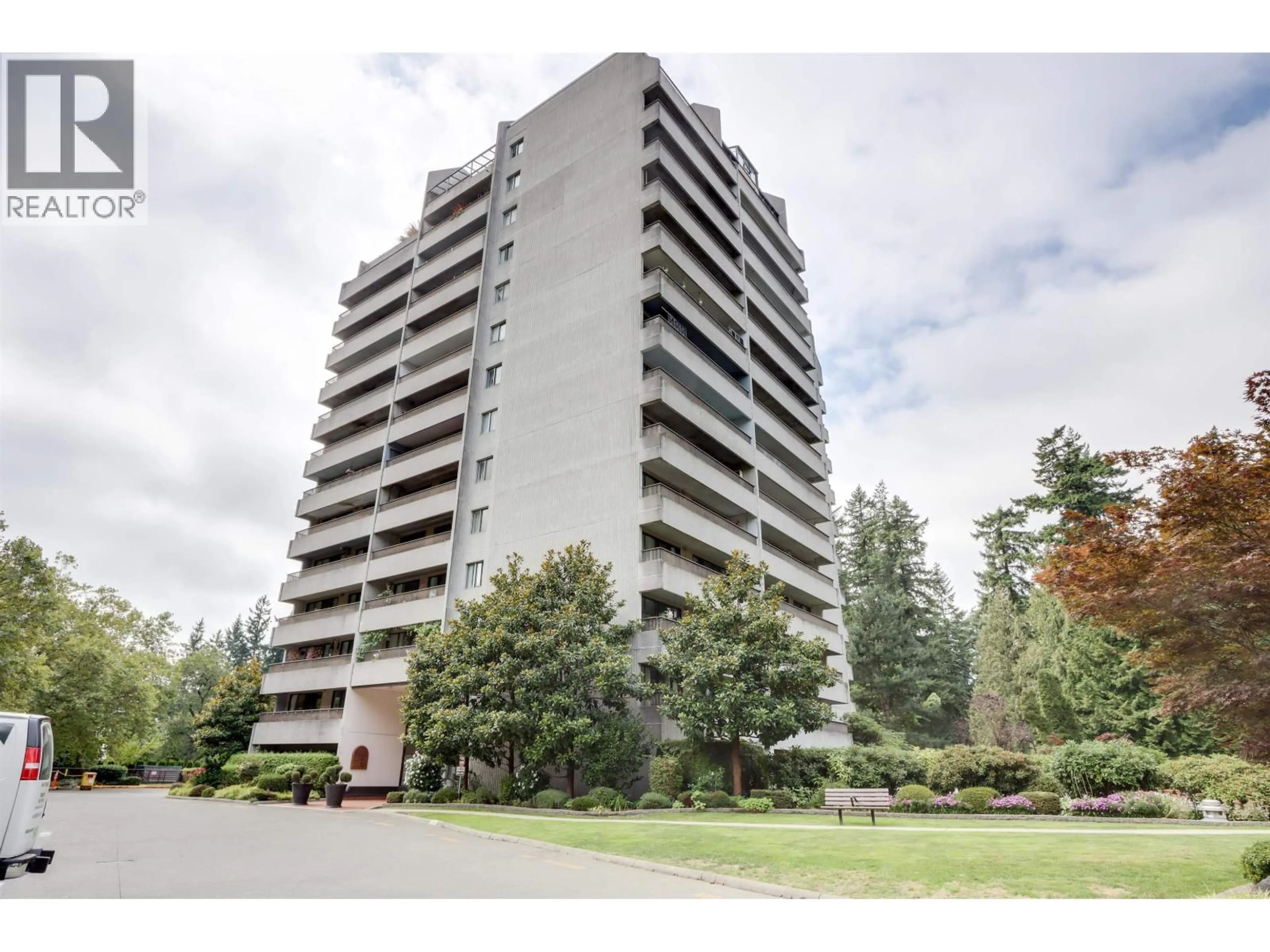 Unknown for 203 - 4194 MAYWOOD STREET, Burnaby British Columbia V5H4E9