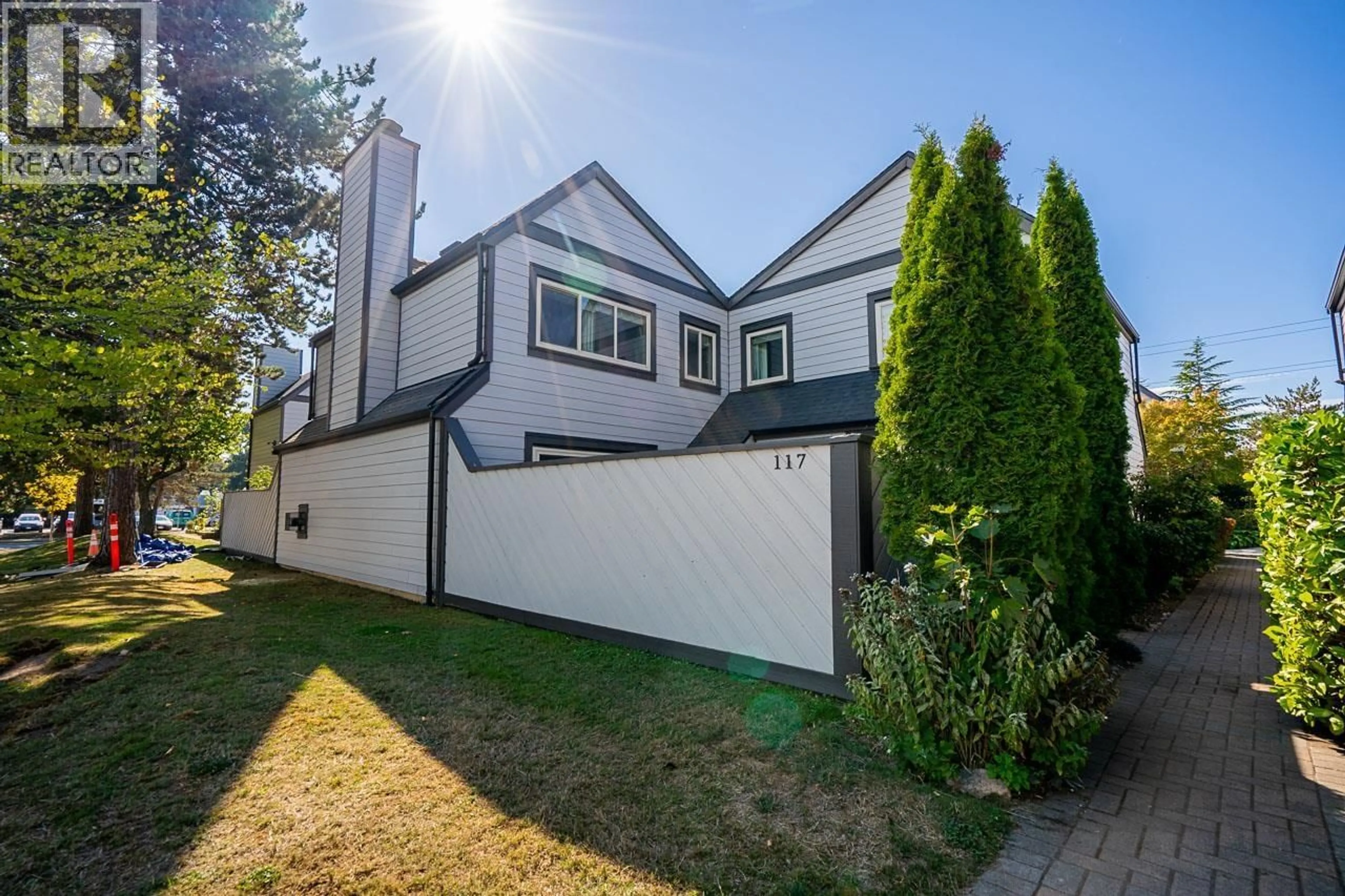 Unknown for 117 - 5421 10 AVENUE, Delta British Columbia V4M3T9