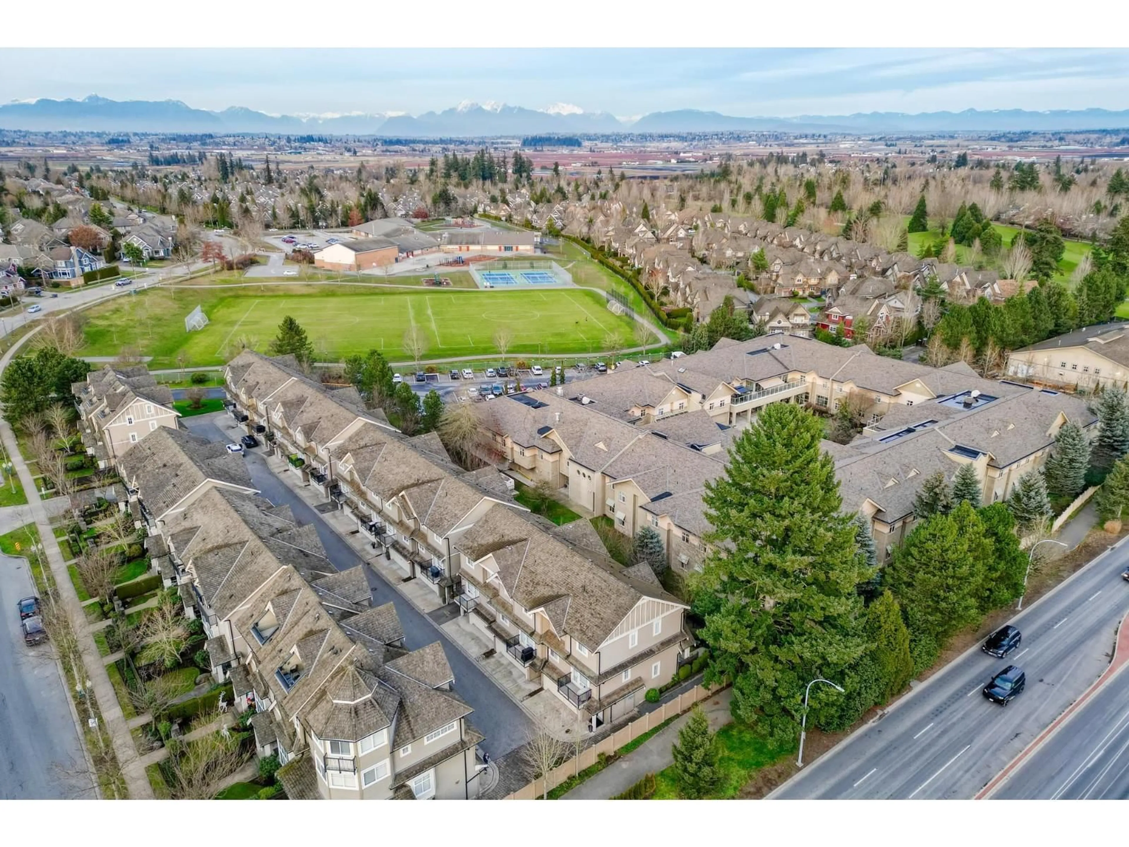A pic from outside/outdoor area/front of a property/back of a property/a pic from drone, mountain view for 13 - 3268 156A, Surrey British Columbia V3Z9T1