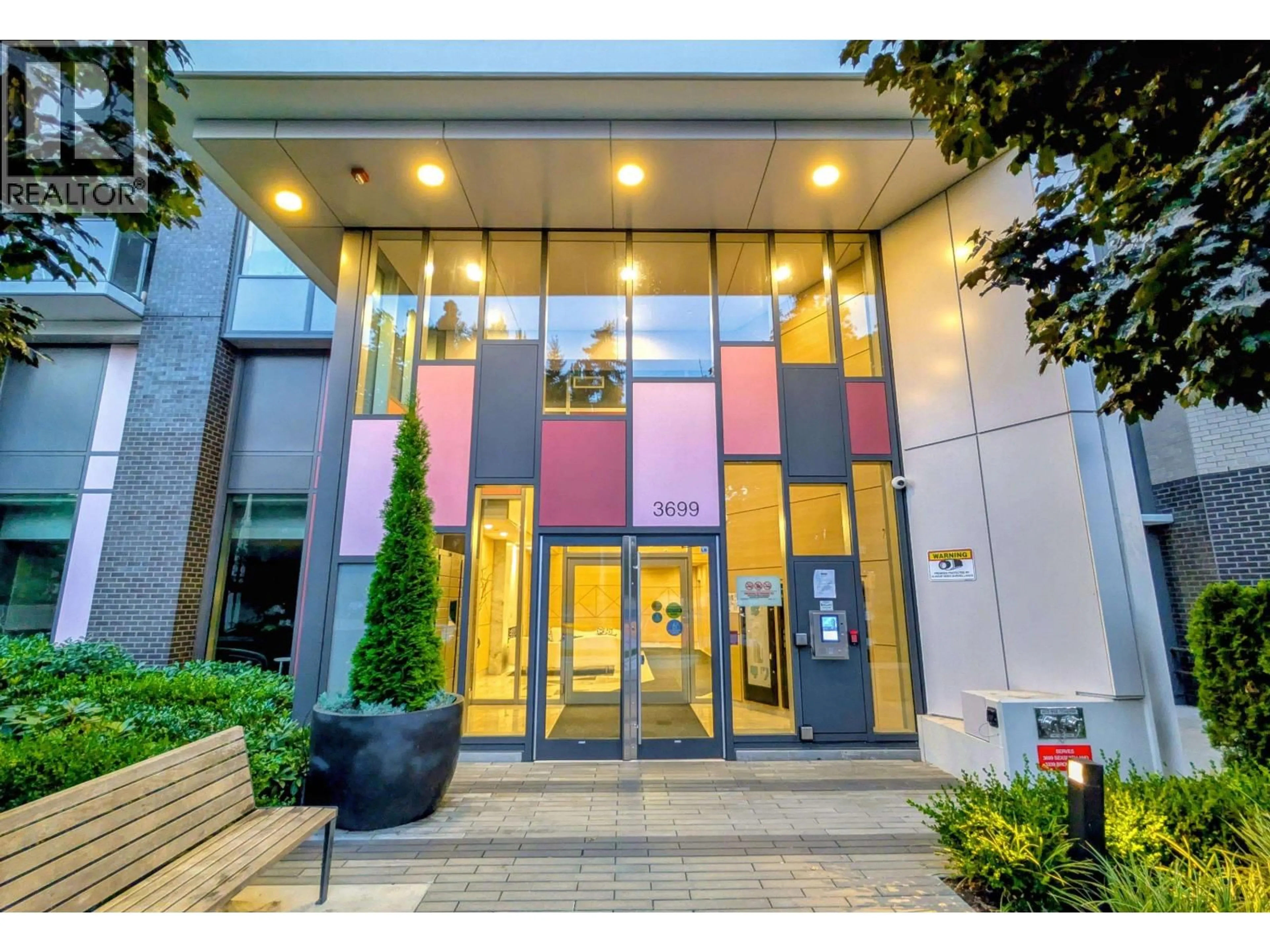 Indoor foyer for 617 - 3699 SEXSMITH ROAD, Richmond British Columbia V6X0W4