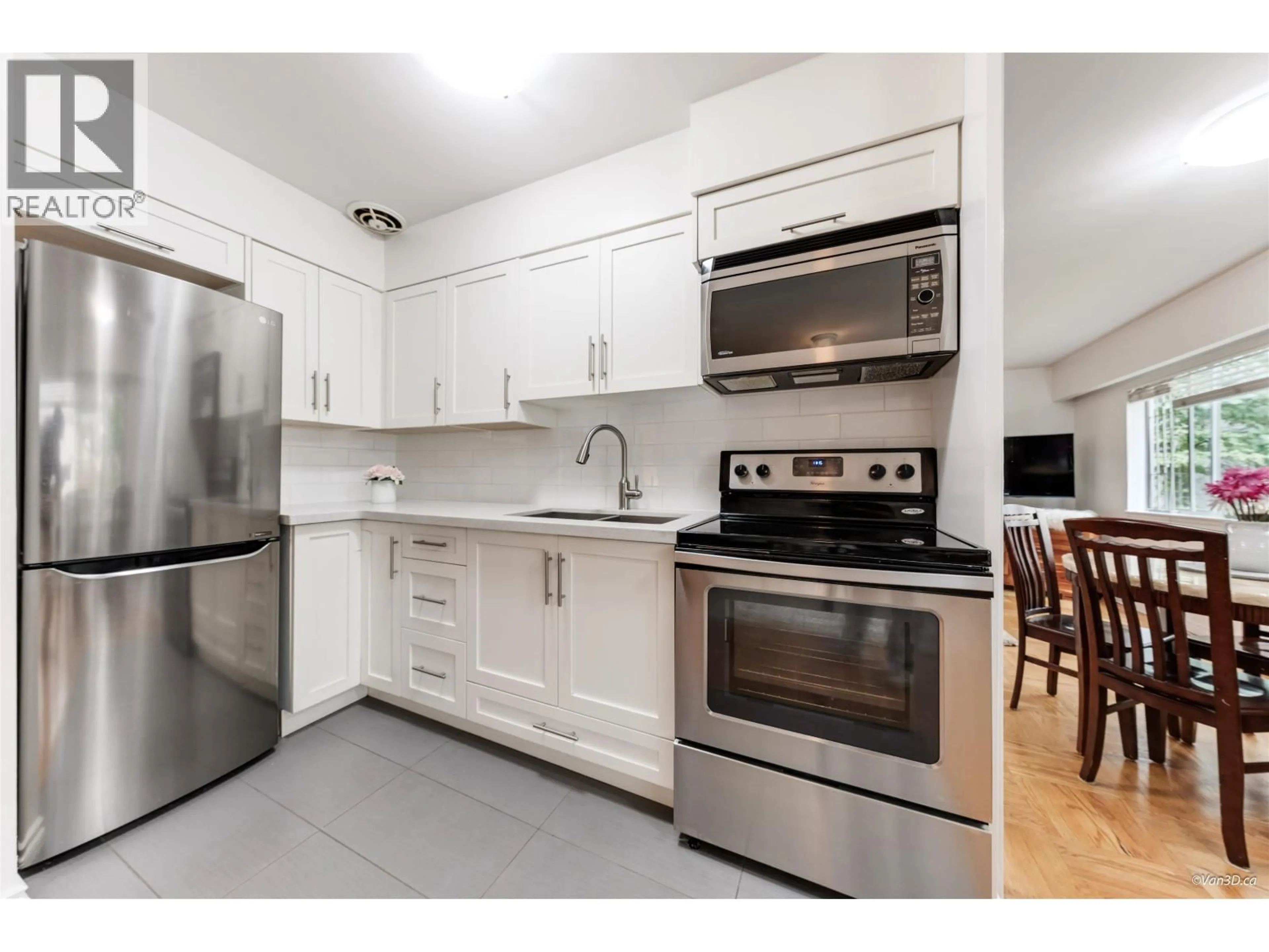 Standard kitchen, unknown for 106 - 1879 BARCLAY STREET, Vancouver British Columbia V6G1K7