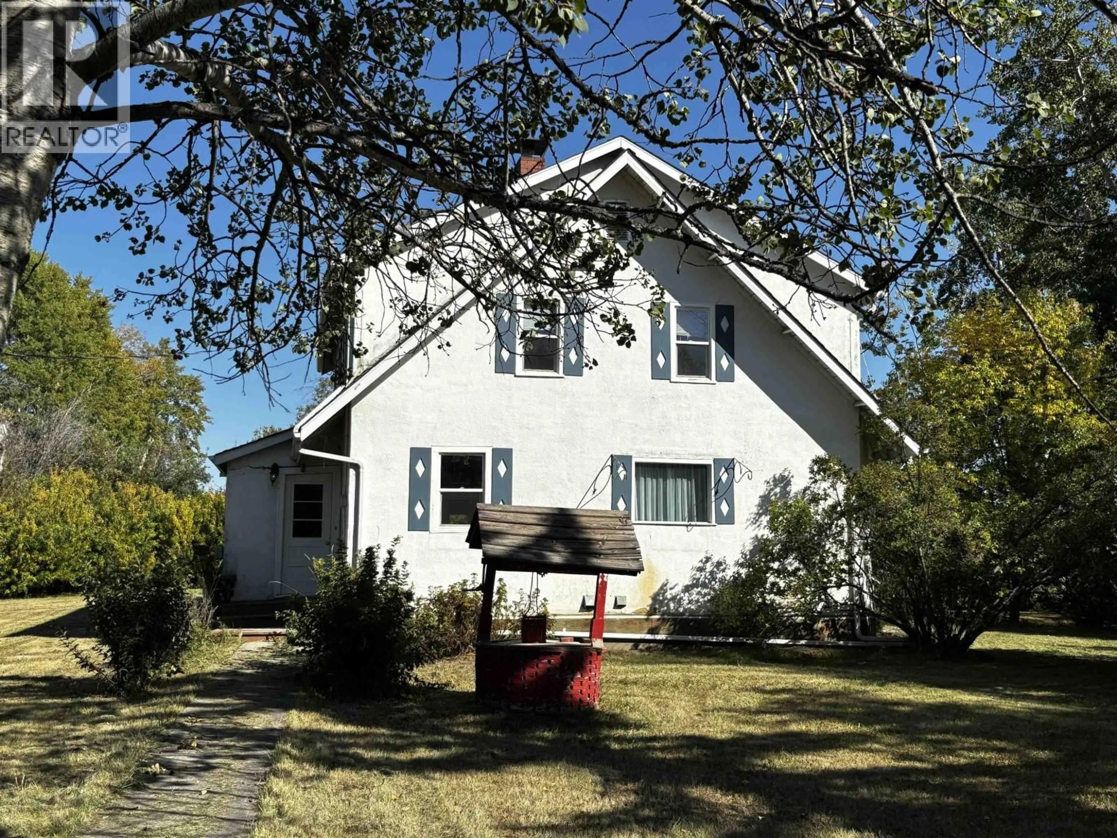 A pic from outside/outdoor area/front of a property/back of a property/a pic from drone, building for 7157 97 HIGHWAY, Fort St. John British Columbia V1J8B4