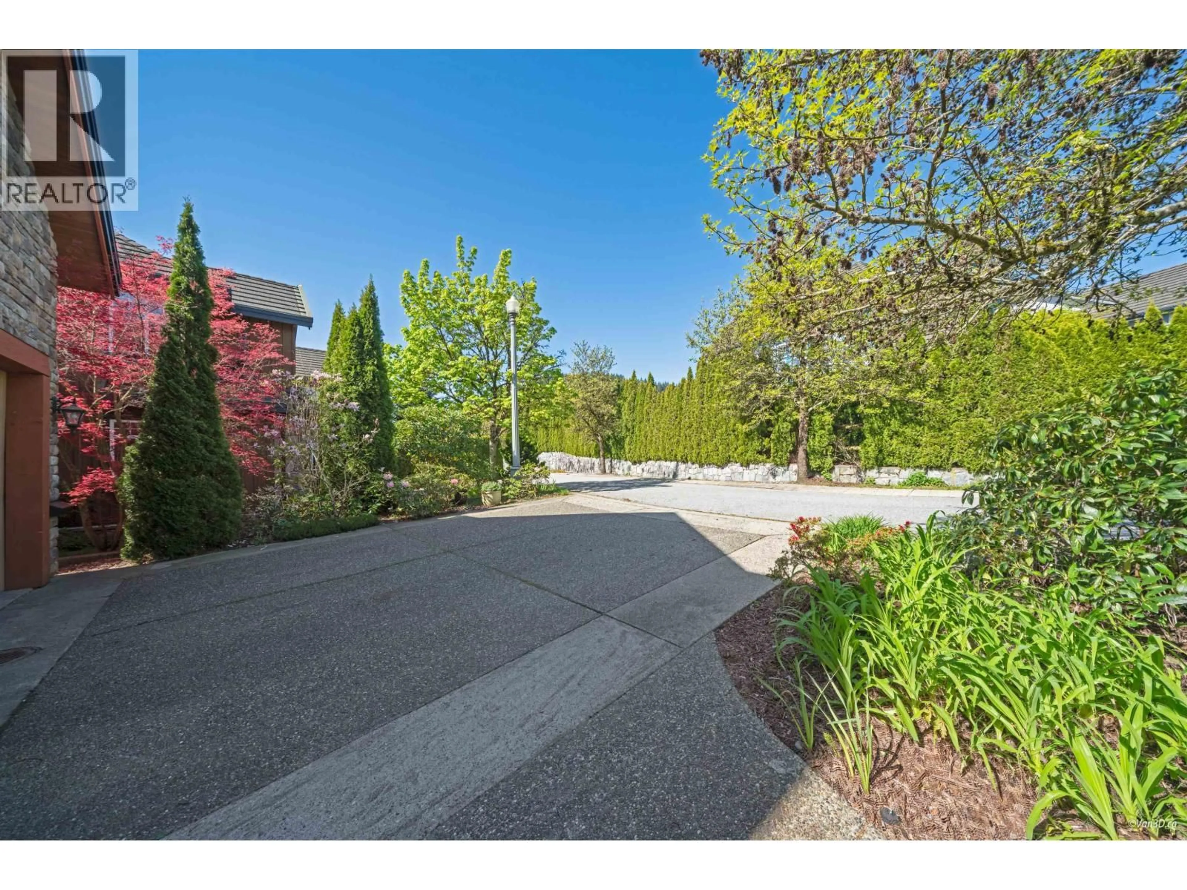 Unknown for 3235 CHARTWELL LANE, Coquitlam British Columbia V3E3N1