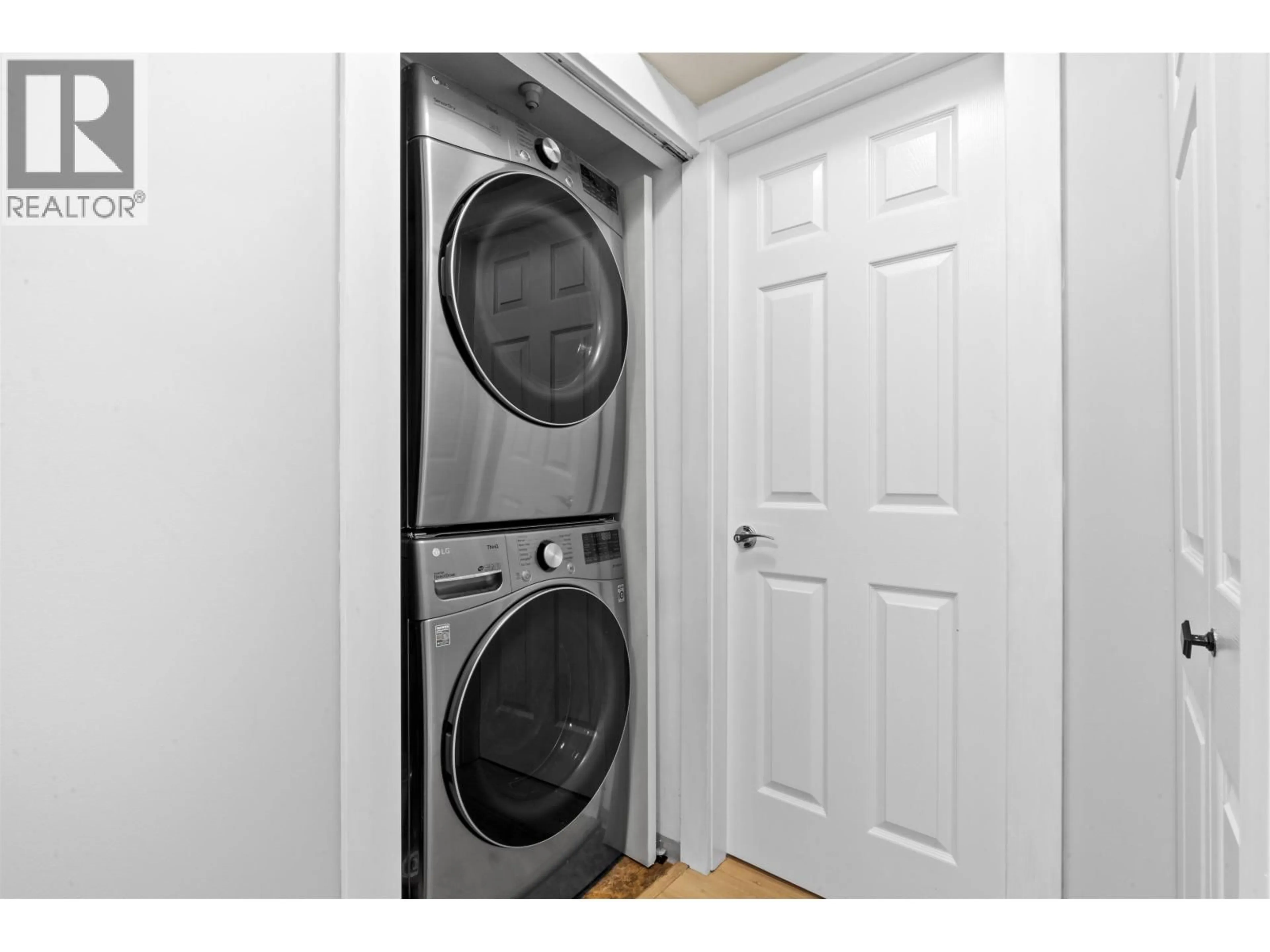 Laundry room for 104 - 20556 113 AVENUE, Maple Ridge British Columbia V2X1Z3