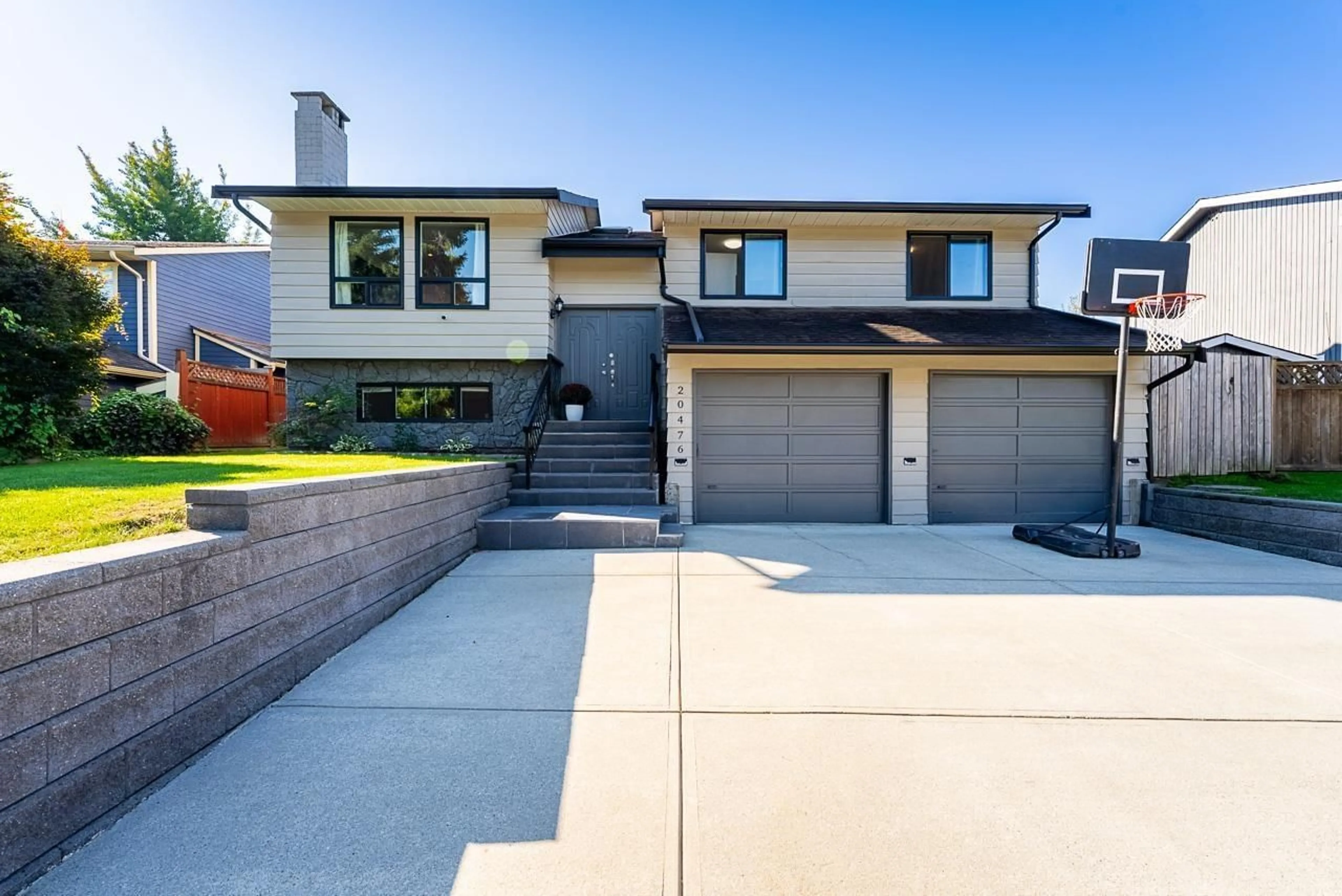 Home with brick exterior material, street for 20476 TELEGRAPH, Langley British Columbia V1M1A7